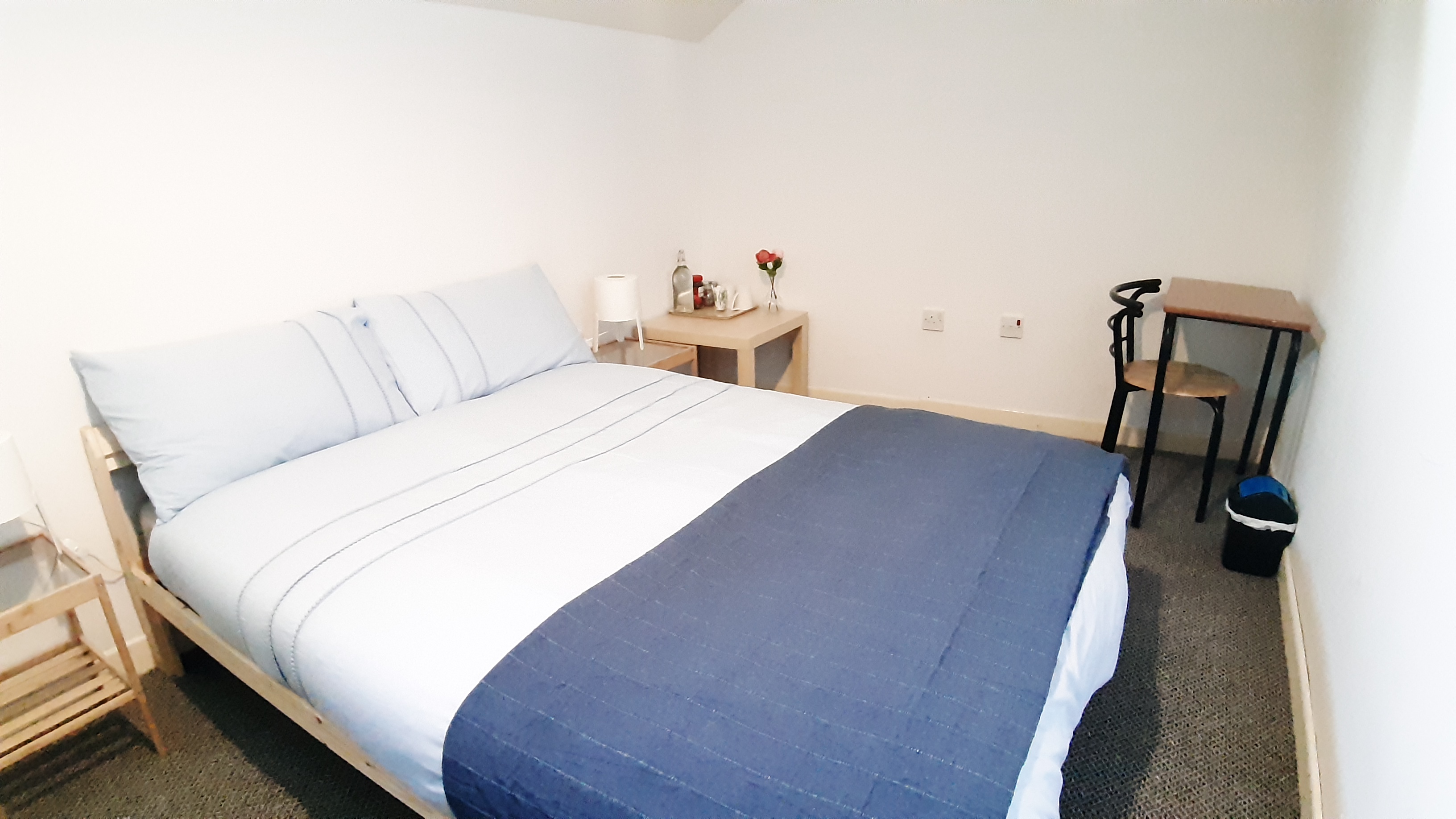 5 Double Room Shared Bathroom GALWAY ROOM Apartments for Rent in