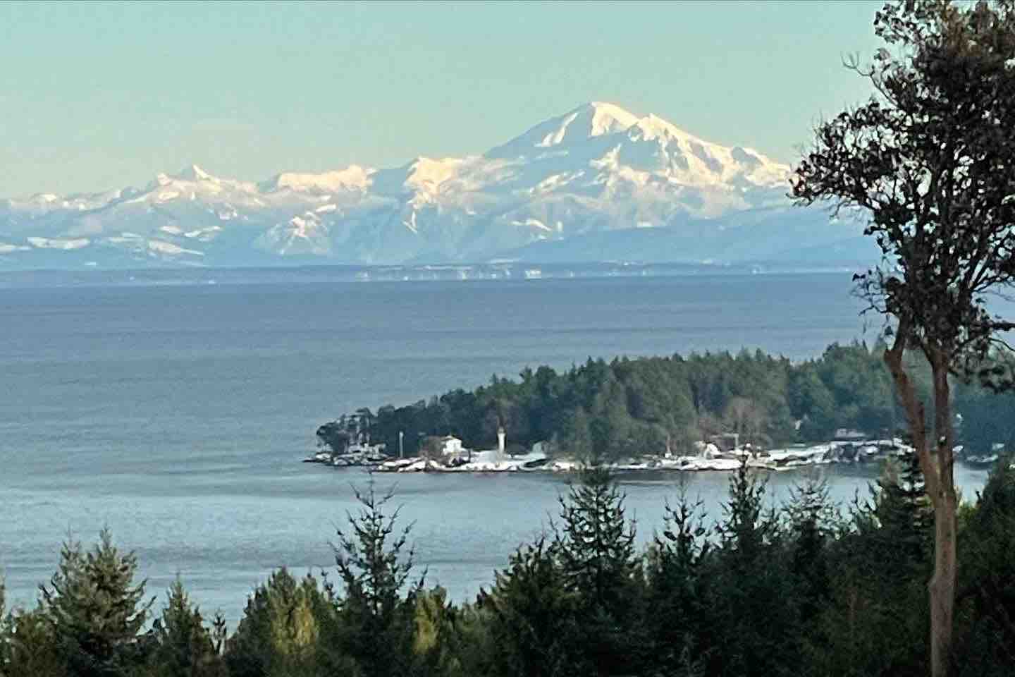 Galiano Vista Hideaway - Panoramic Ocean Views