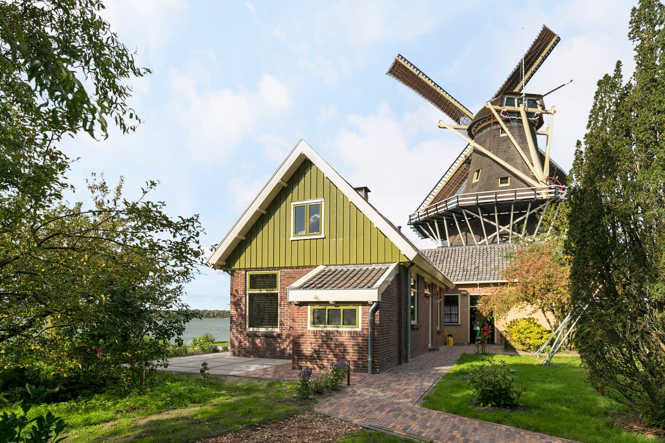 Luxurious heritage lodge at lakeside - Studio 2/2 — Rotterdam stay