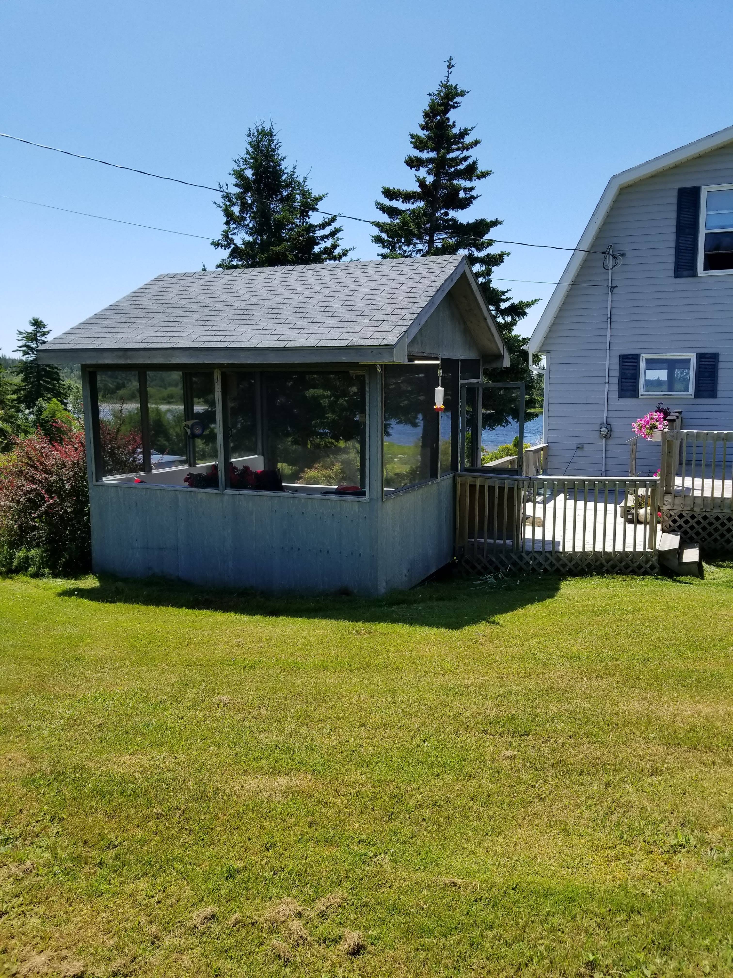 Cape Breton Lakefront Hideaway on the Bras D'Or Houses for Rent in
