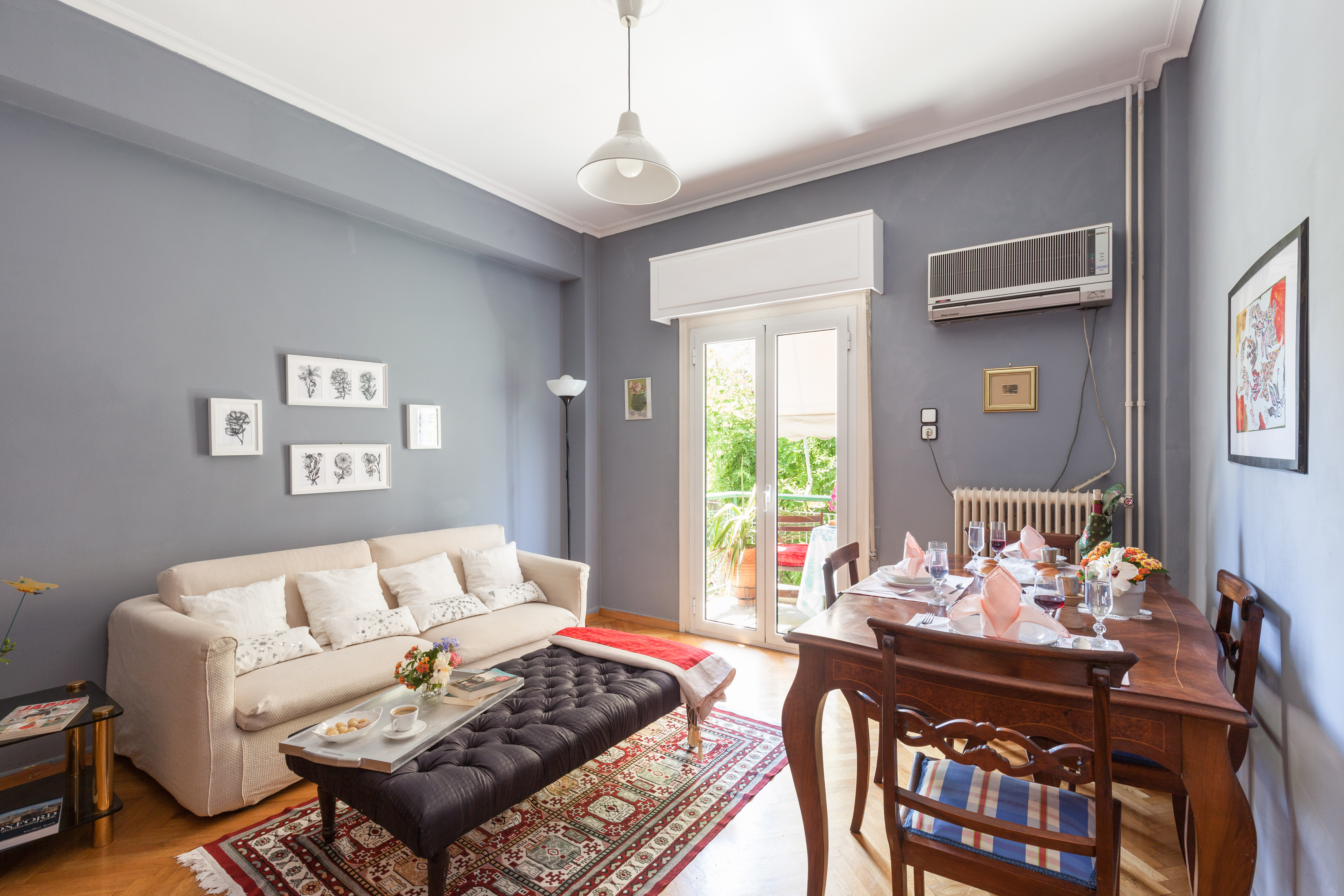 Downtown flat in Exarchia