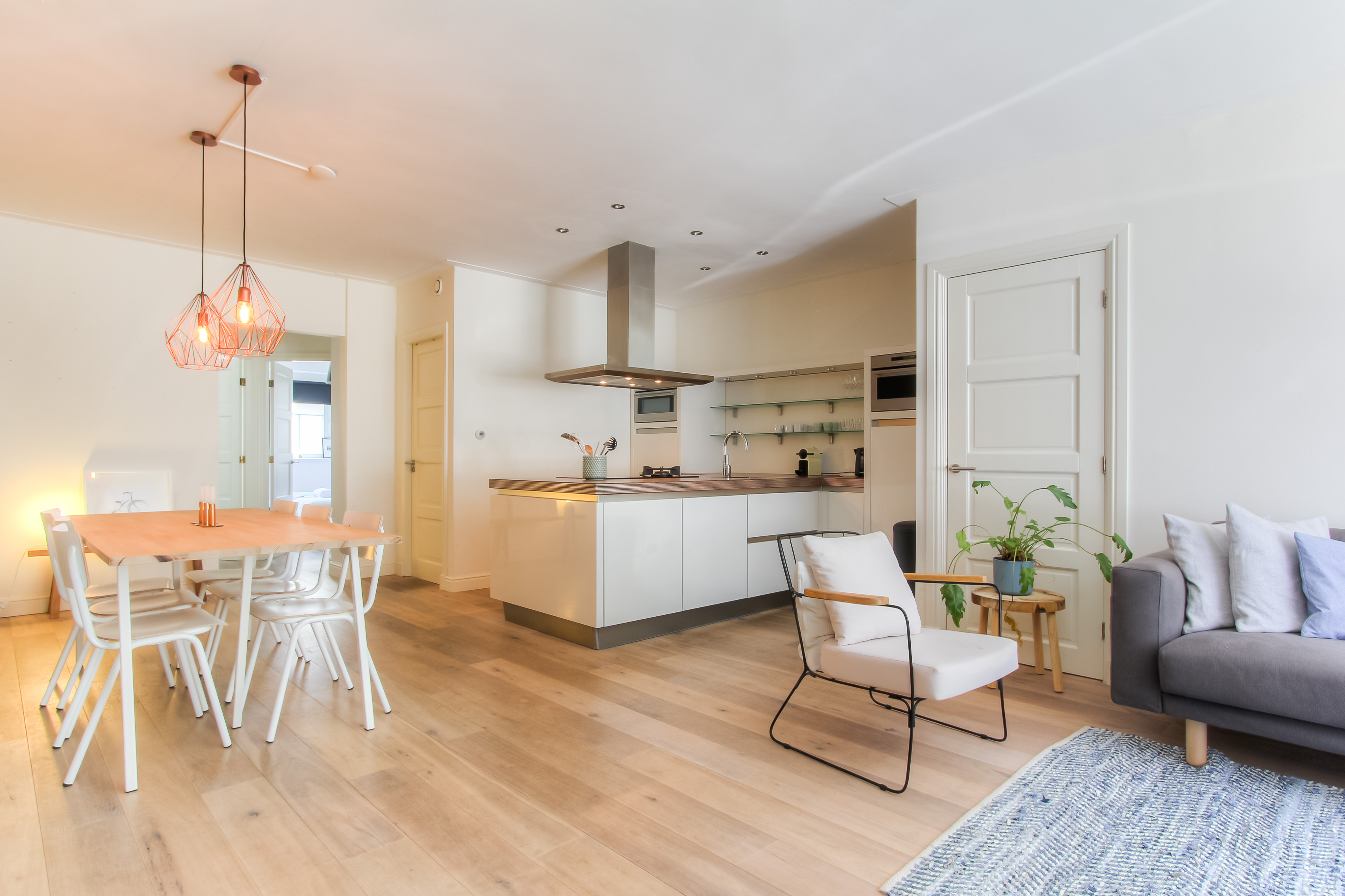 Nice ground floor apartment with terrace — Amsterdam stay