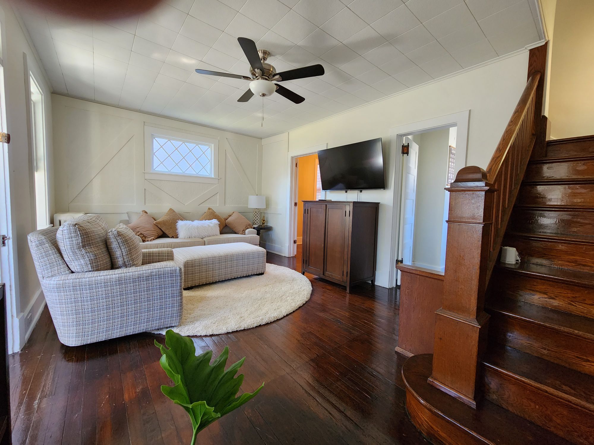 Cozy Cottage near Hospital & Downtown attractions