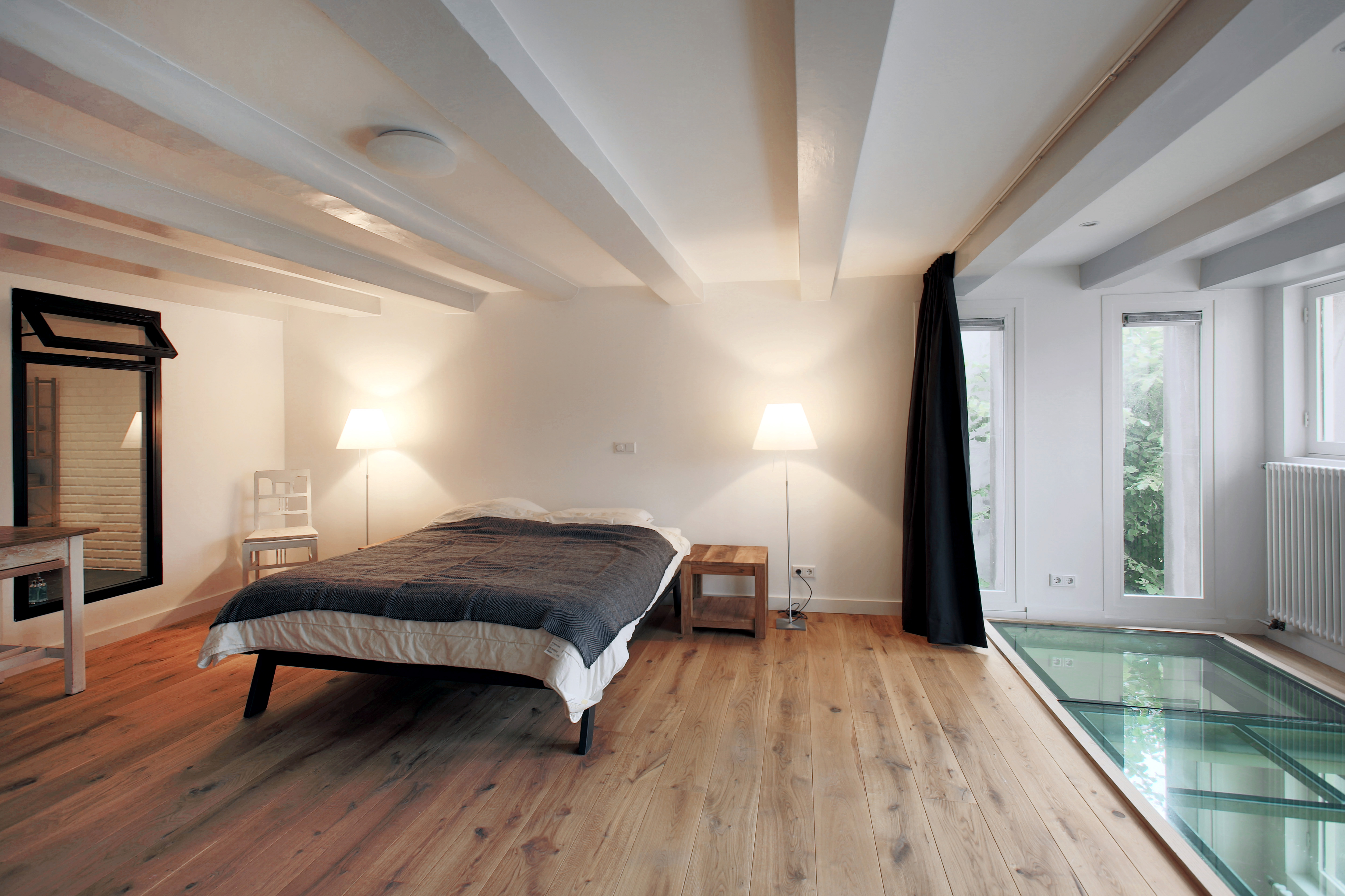 Elegant city retreat on canal β Amsterdam stay