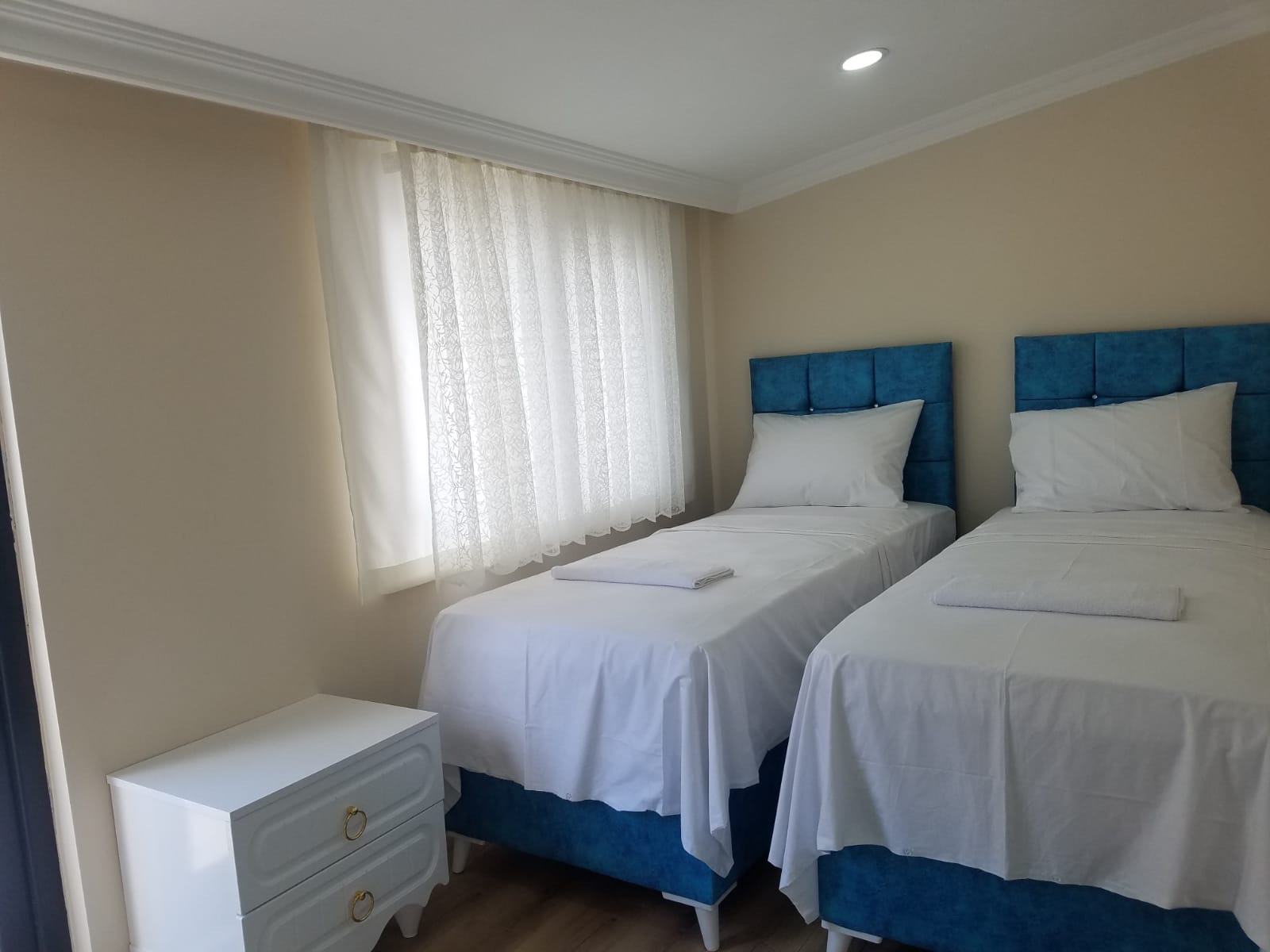 2+1 teras ve klimalı harika manzaralı tüm ev Airbnb