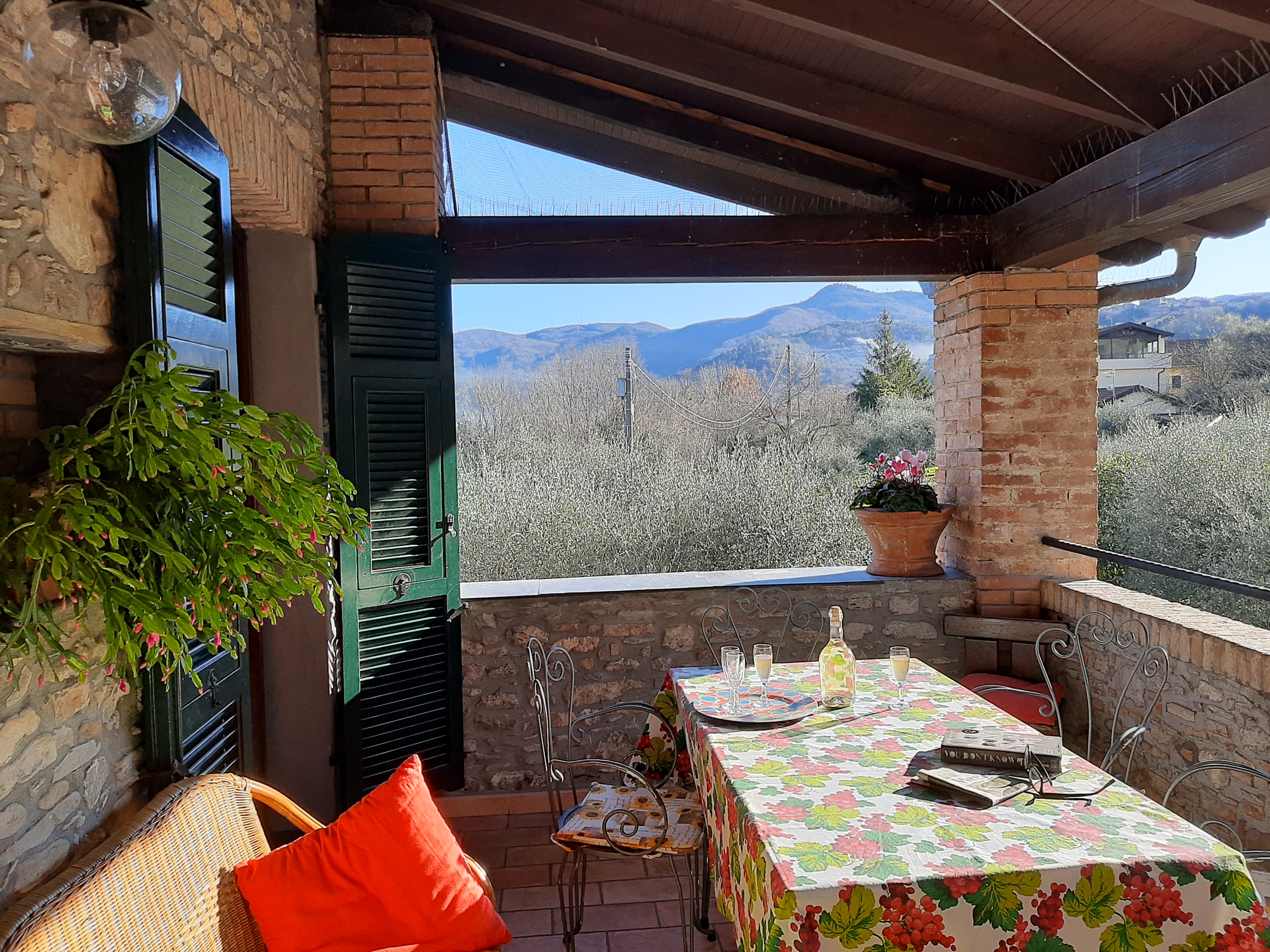 The PERGOLA Agritur. In VEGGIA VIGNA