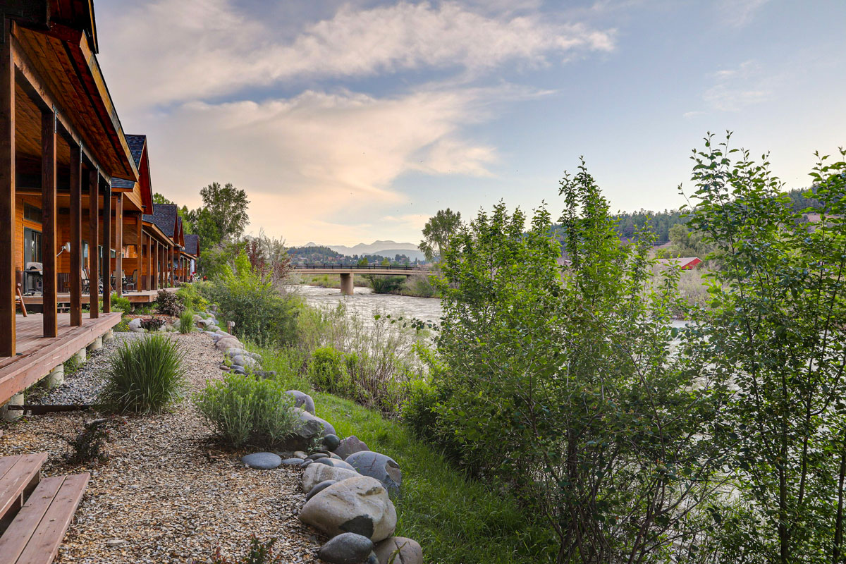 Cobblestone on the San Juan River