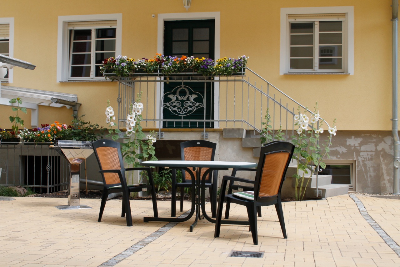 Stylish living near the Old Town Apartment 4 Apartments for Rent in