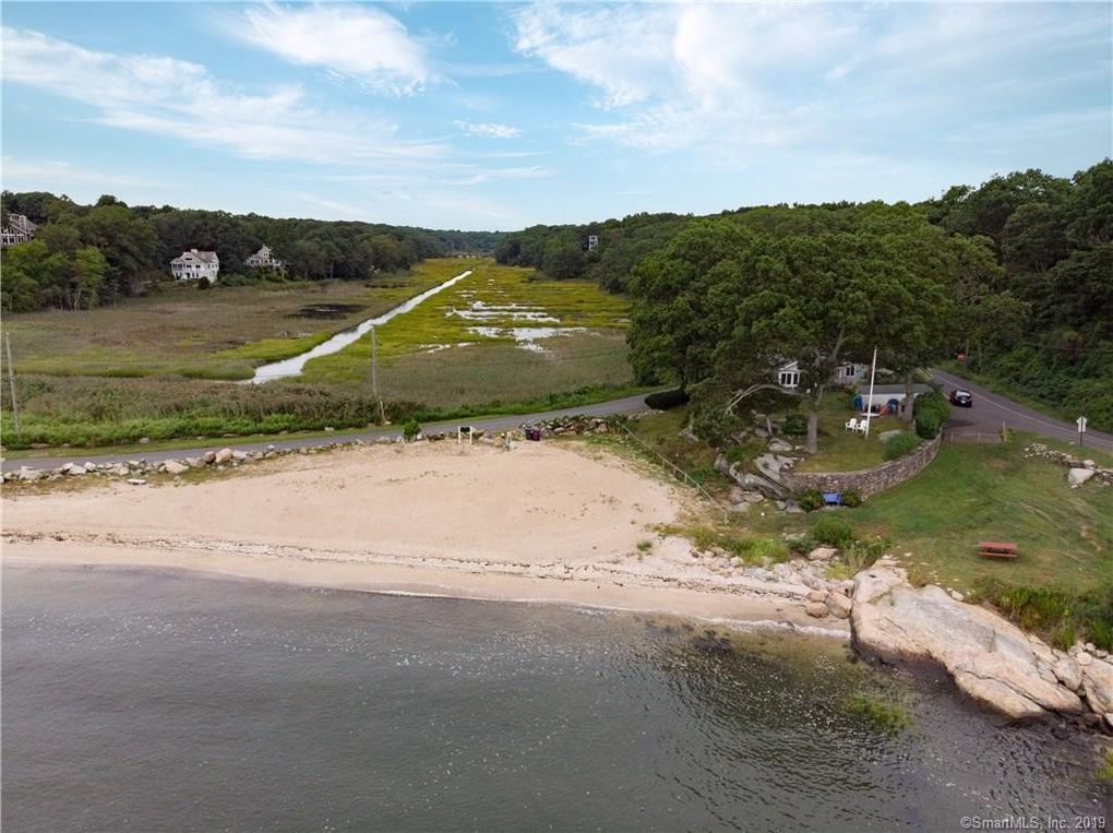 Scenic Mulberry Point Connecticut Beach House Houses for Rent in