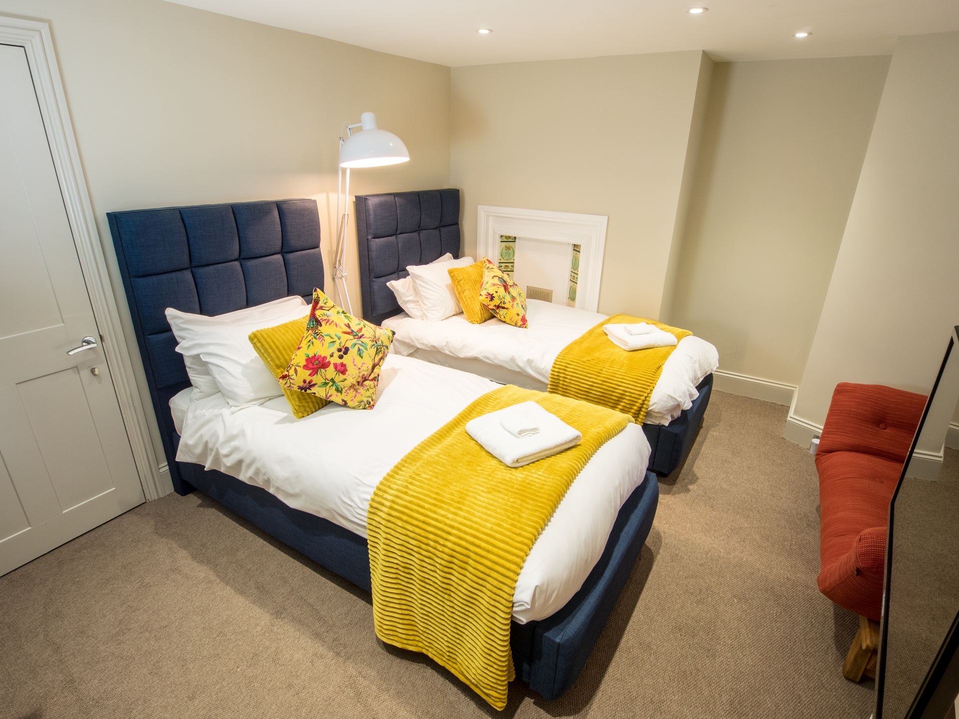 Twin Room with shared bathroom & kitchen Guest houses for Rent in