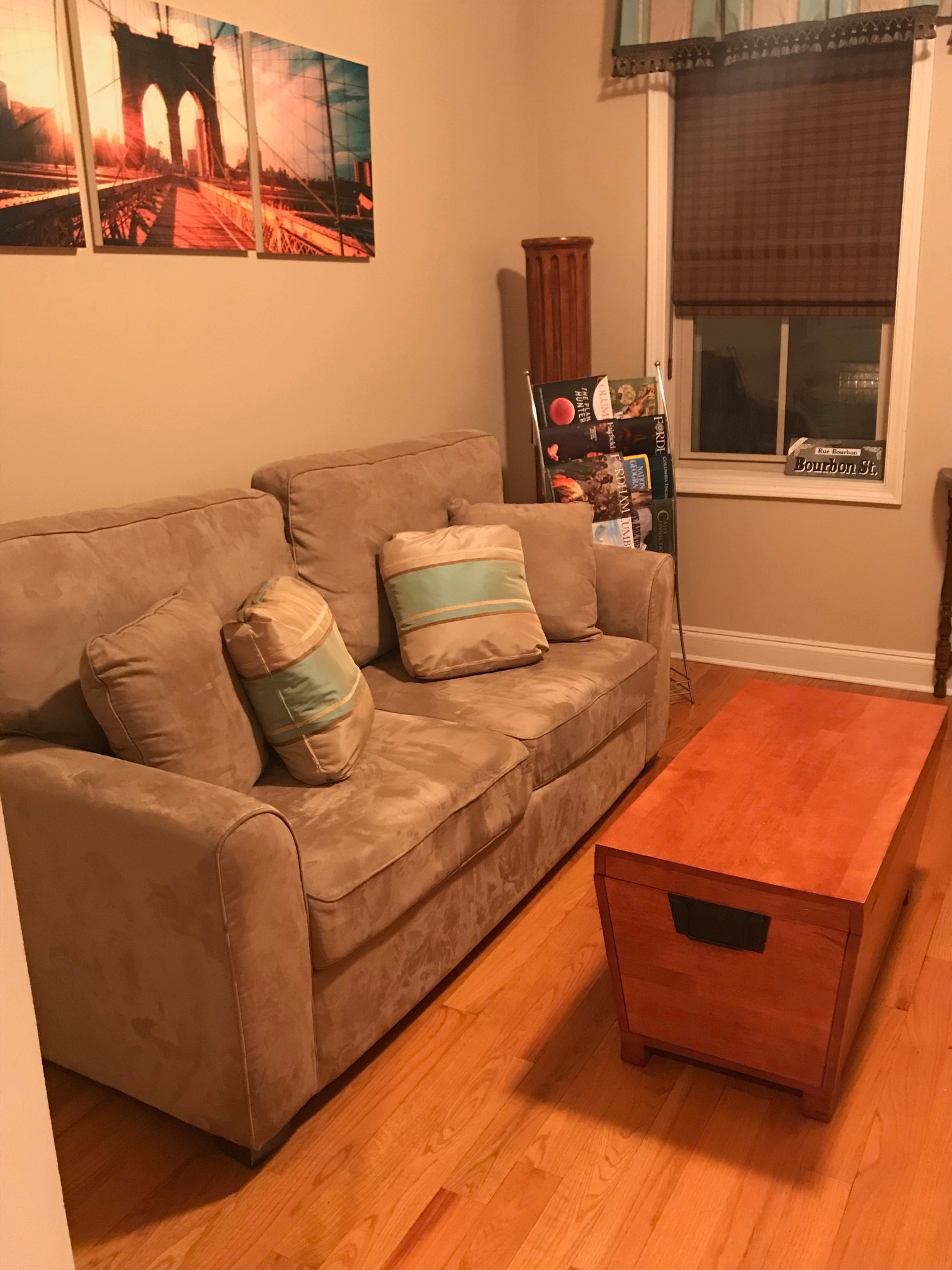 Downtown Jersey City Comfort – Modern, Clean Condo in Ward E (councilmember James Solomon), Jersey City