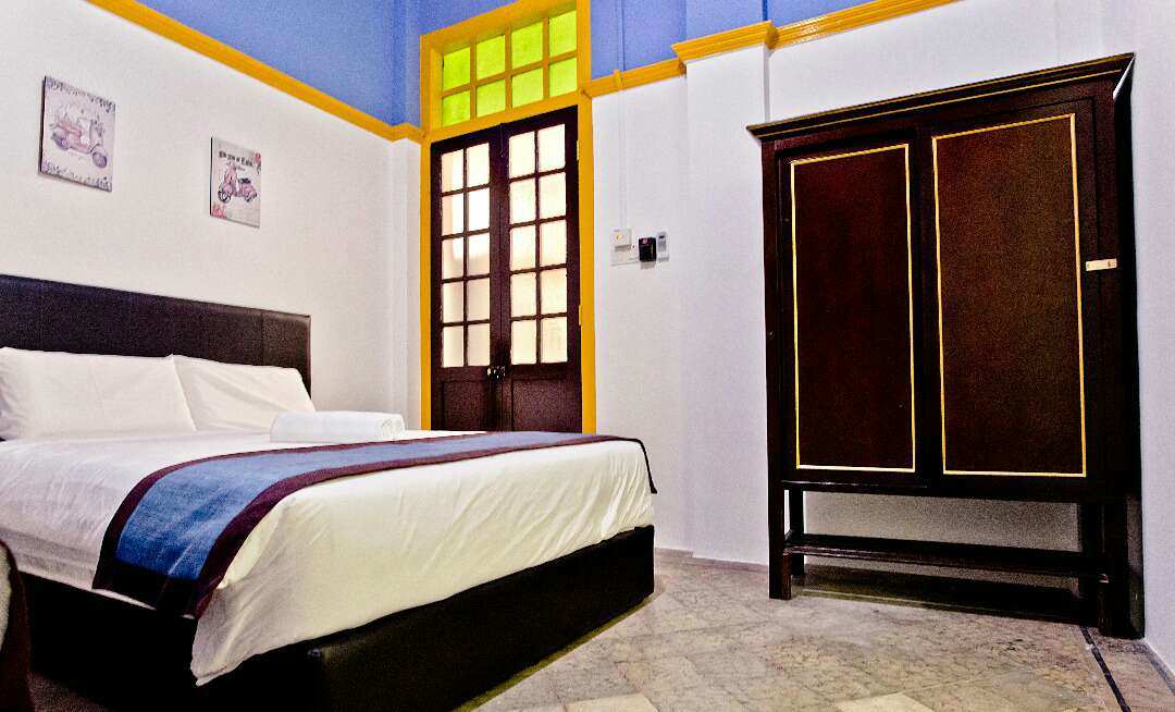 Baba Nyonya House - Private Swimming Pool@12 pax - Villas for Rent 