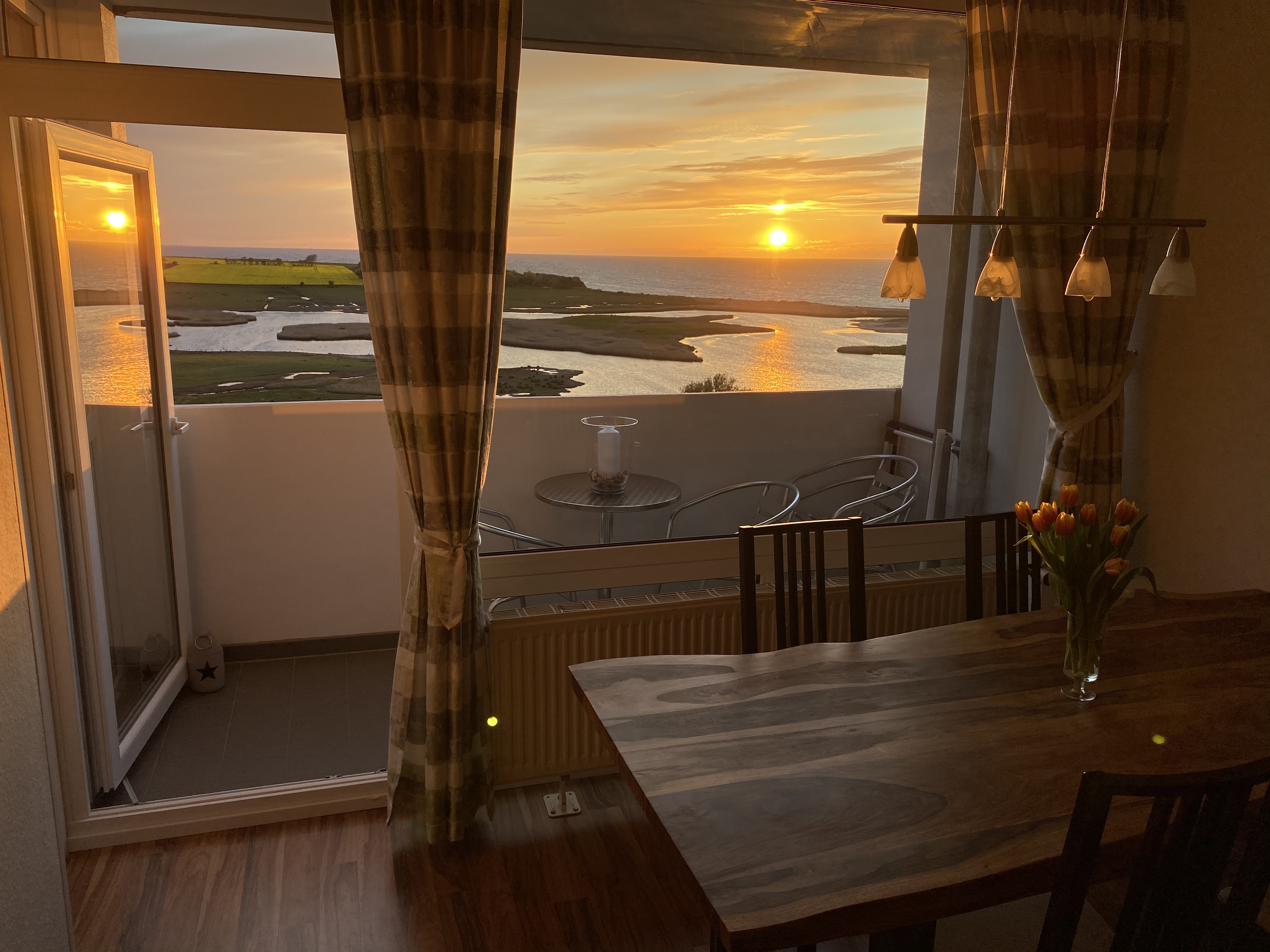 Panoramic view of the Baltic Sea + high speed internet