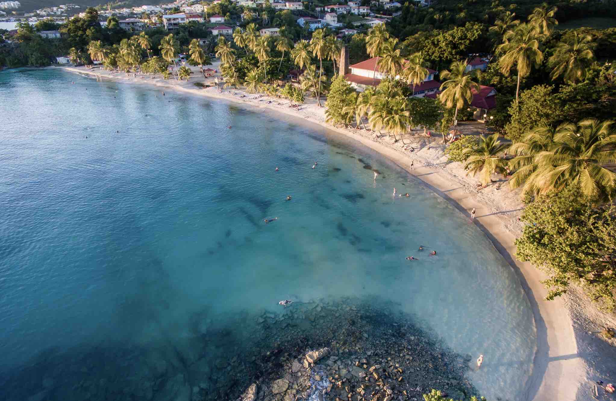 Mountain apartment 10 min from Anse Figuier