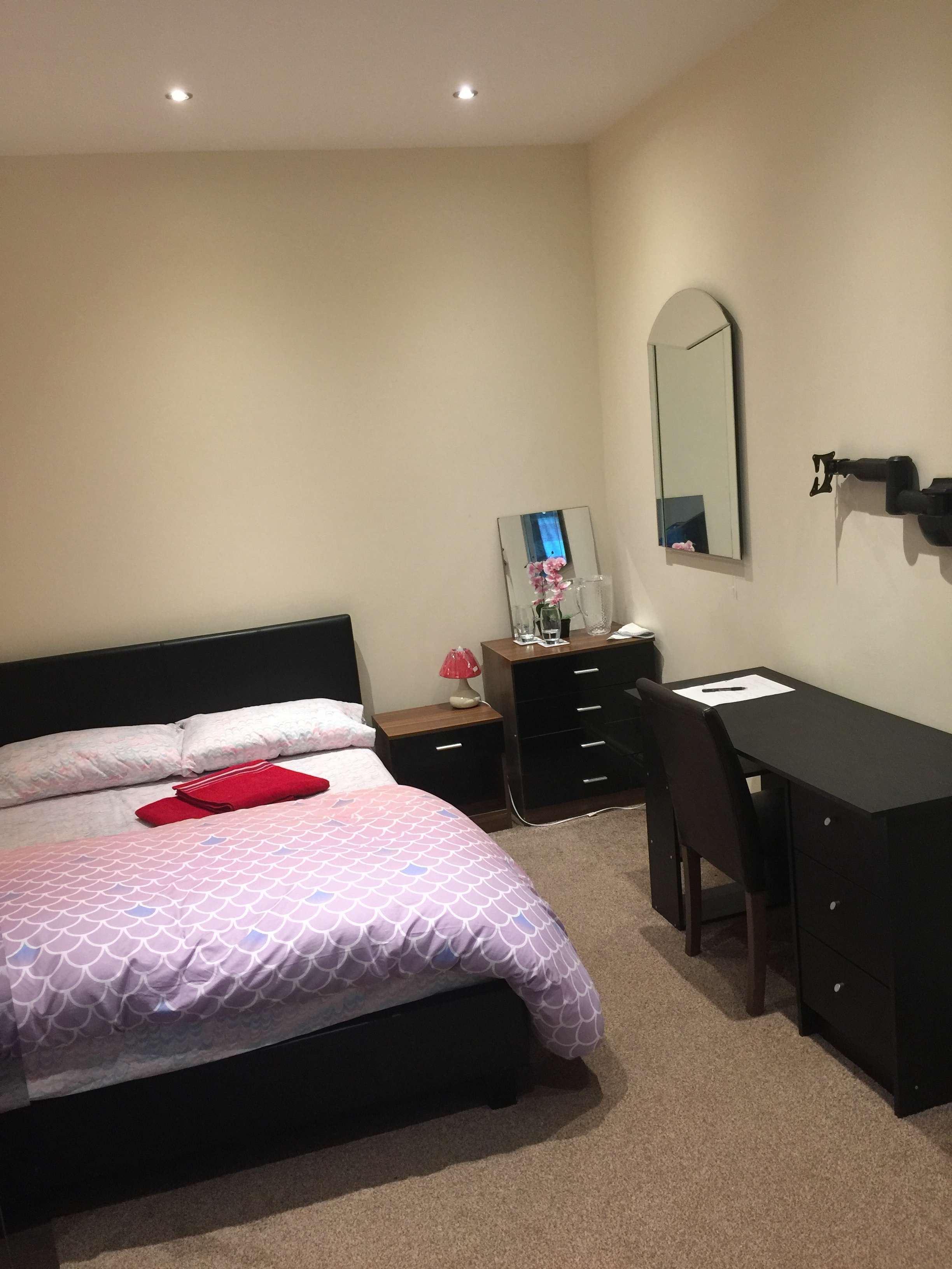 Brand new House in Fallowfield, Greater Manchester