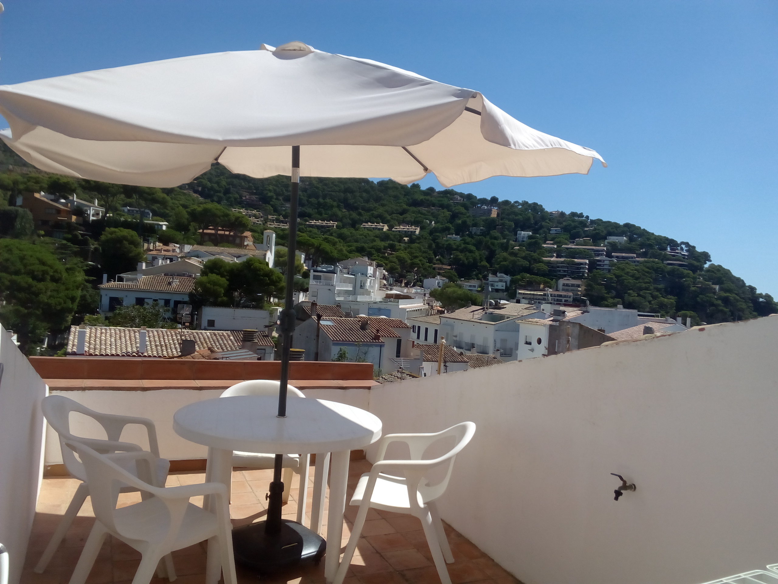 Duplex with 50m view of Llafranc beach