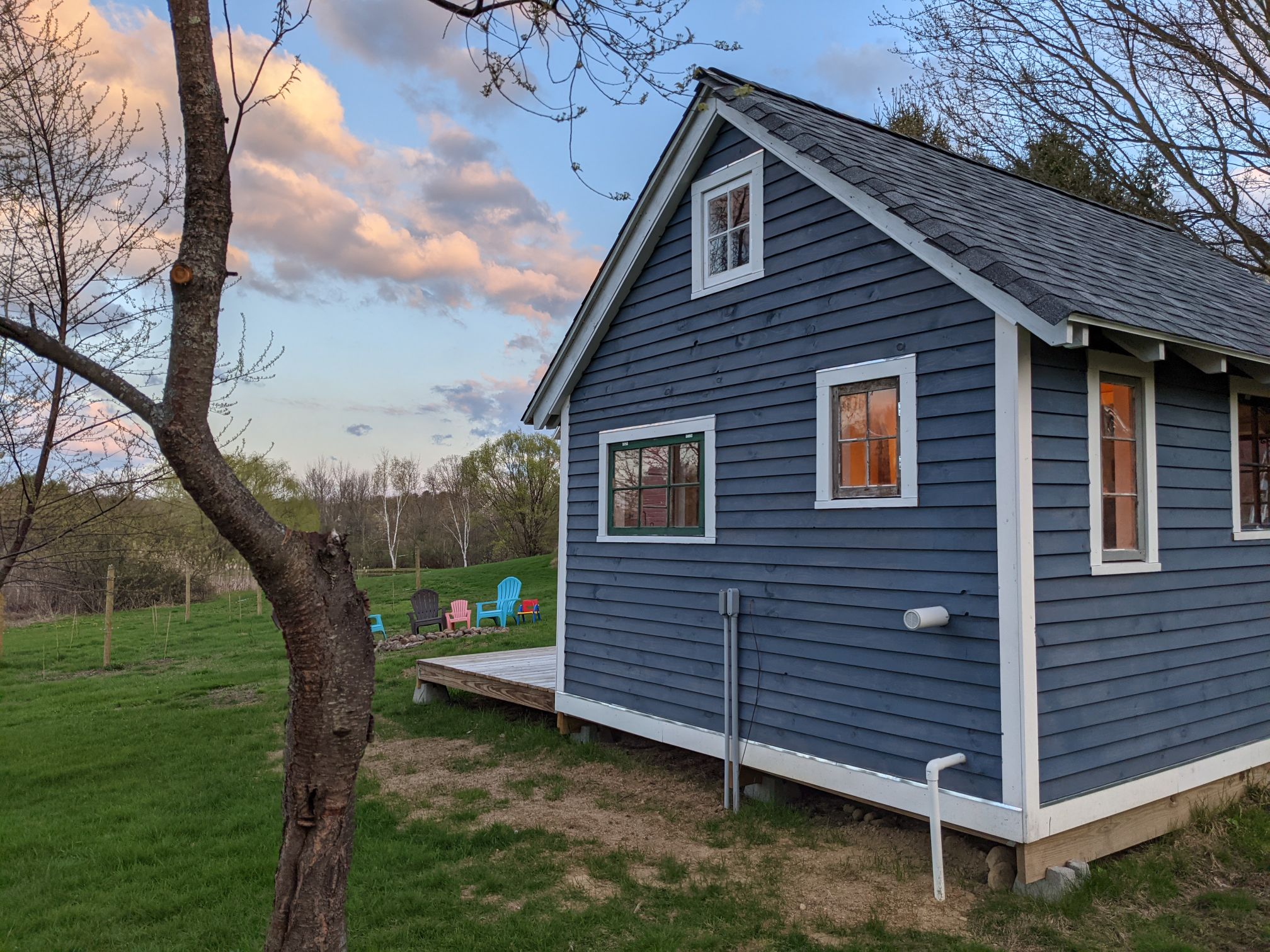 Wildberry Cottage Tiny House Tiny houses for Rent in Schenectady, New