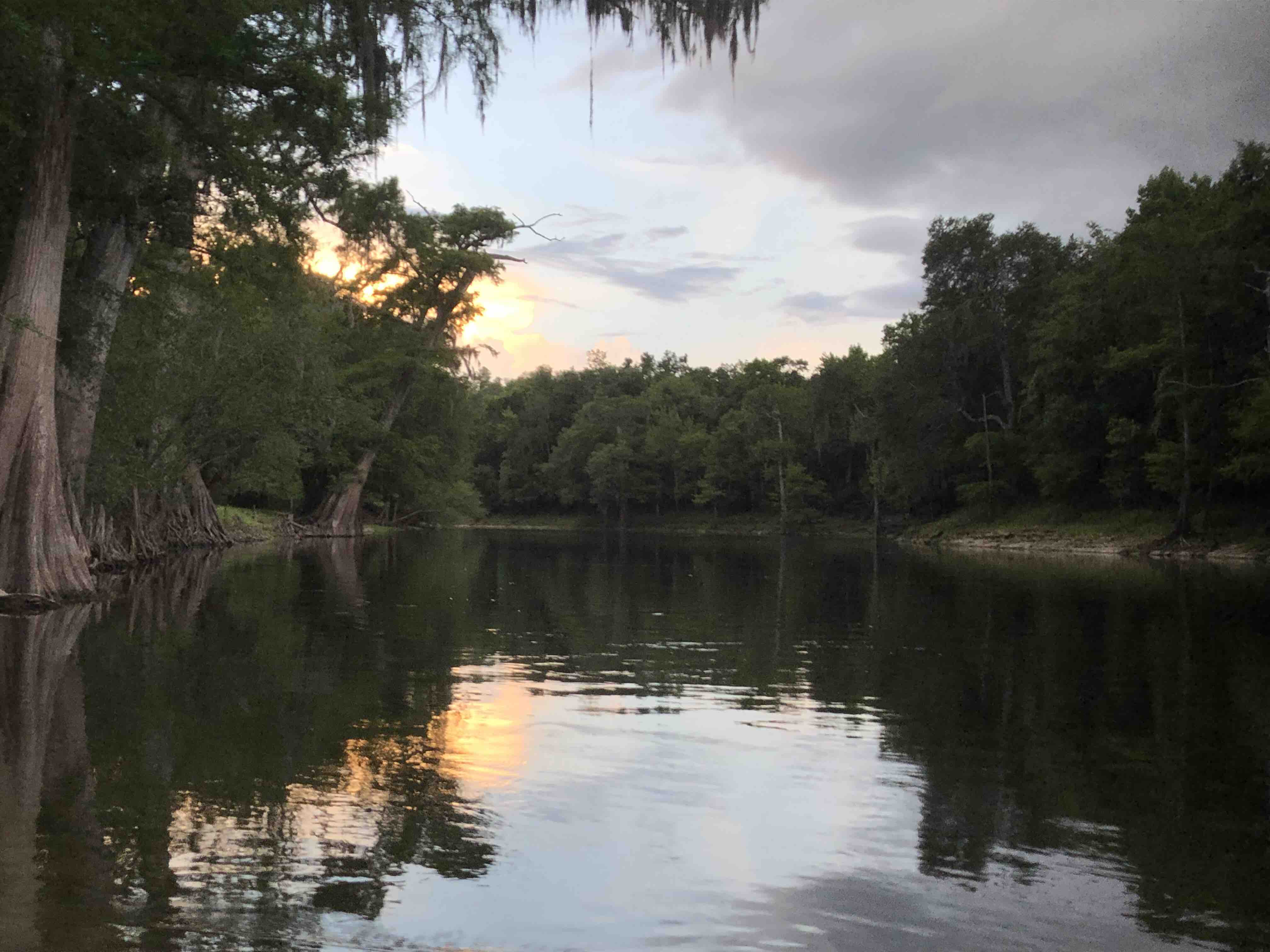 Cabin 2 Bowman's Landing near Ichetucknee Springs Guesthouses for