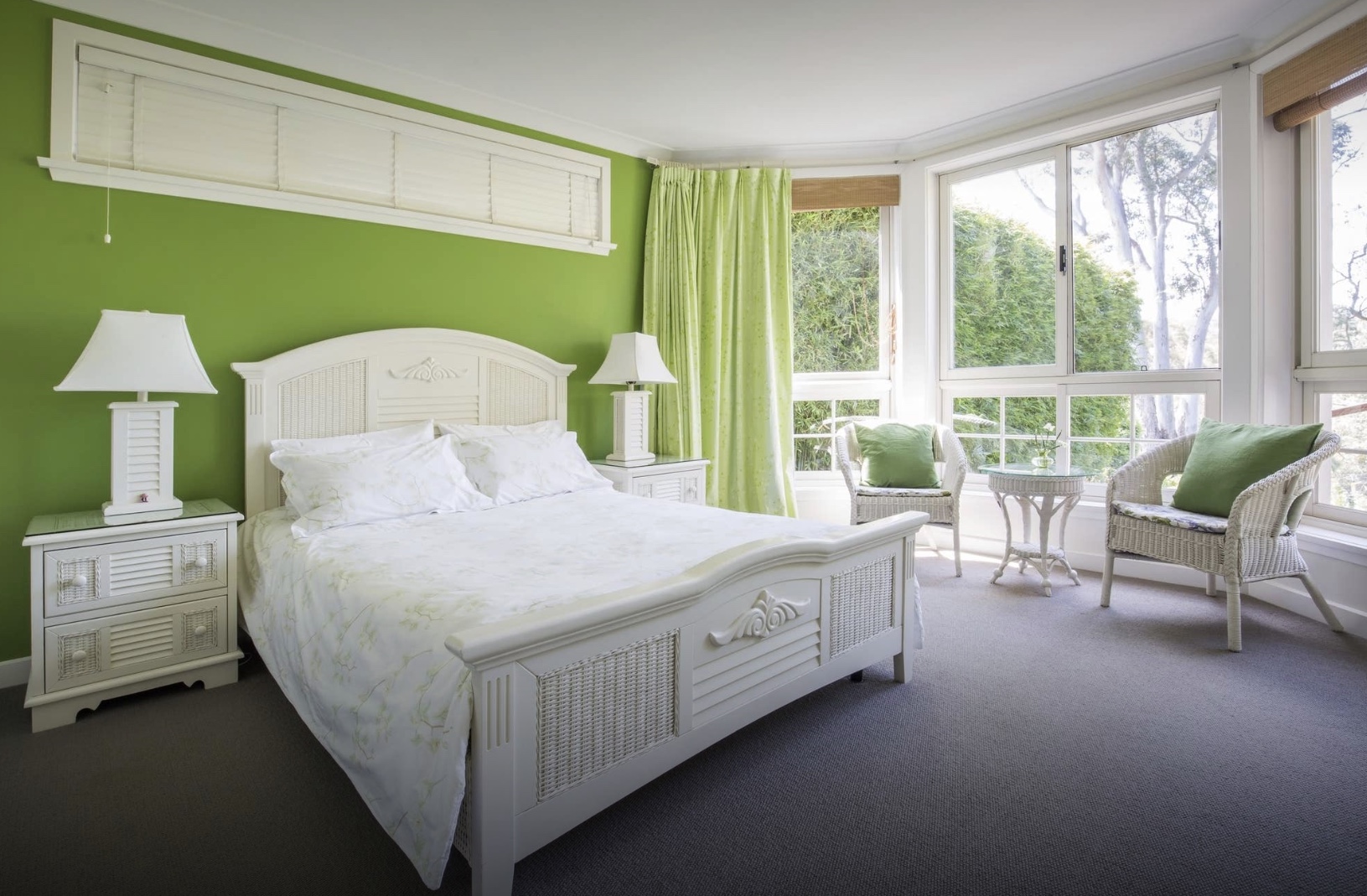 Wake up in Nature ，Close to CBD