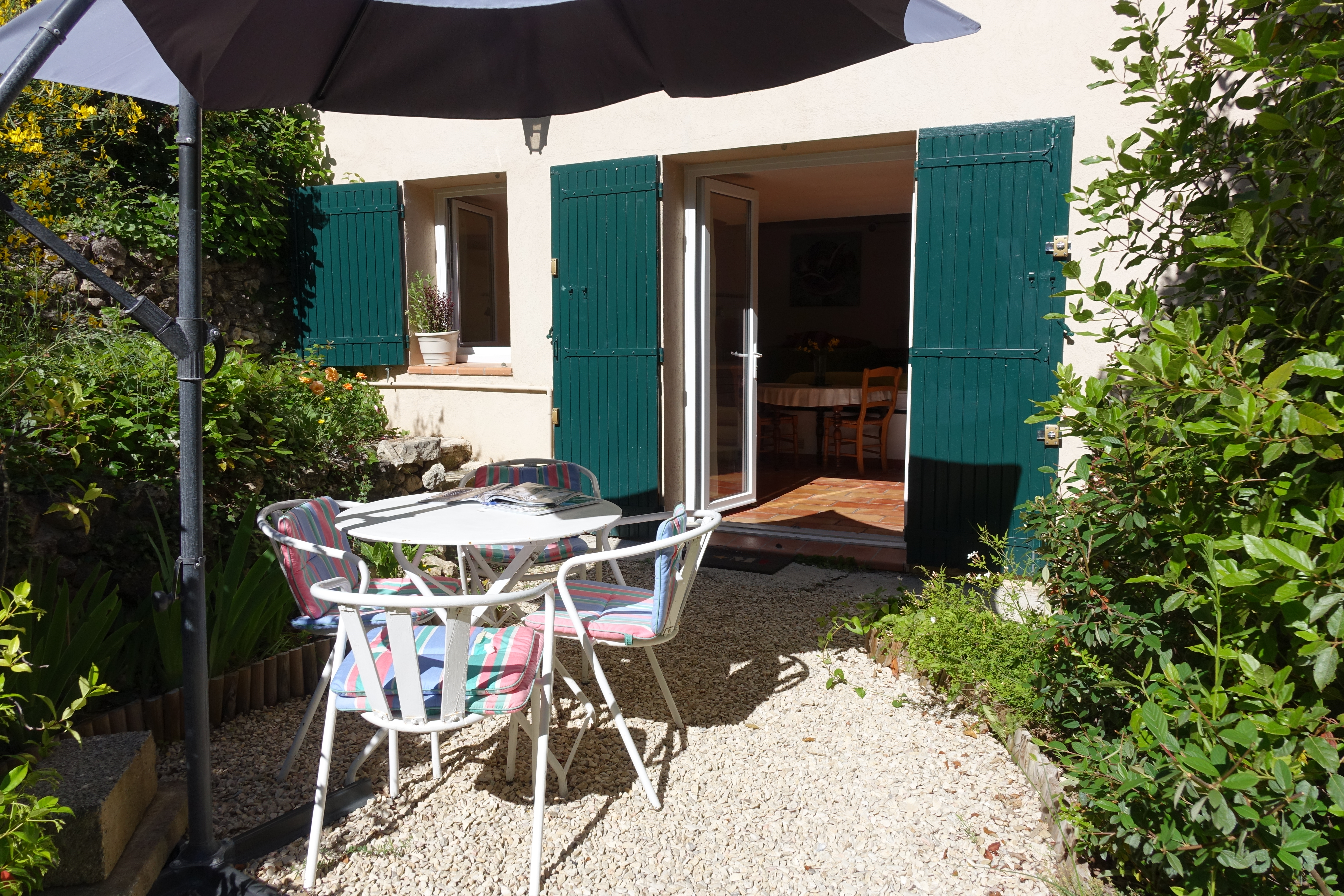 Studio 45 m2 with garden