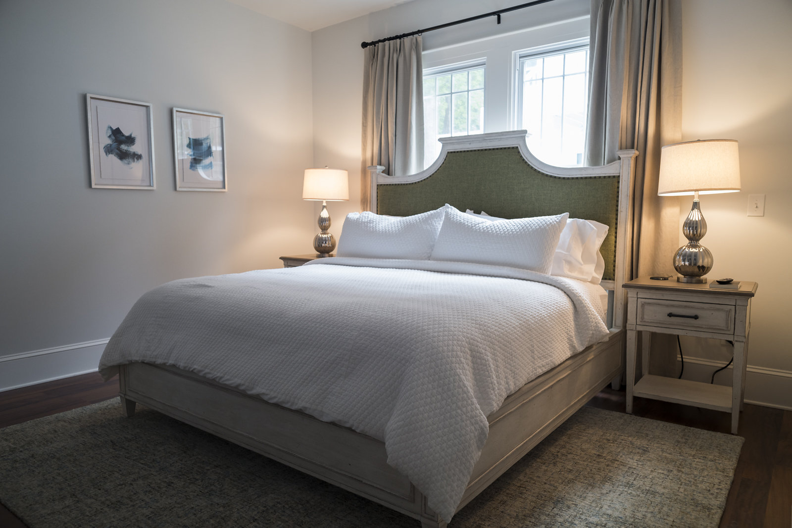 Luxury Apartment Downtown Historic District UnitB