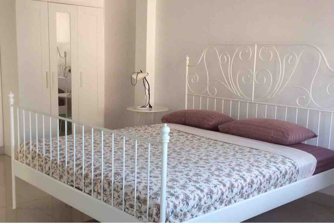 Queen bedroom in Chatuchak
