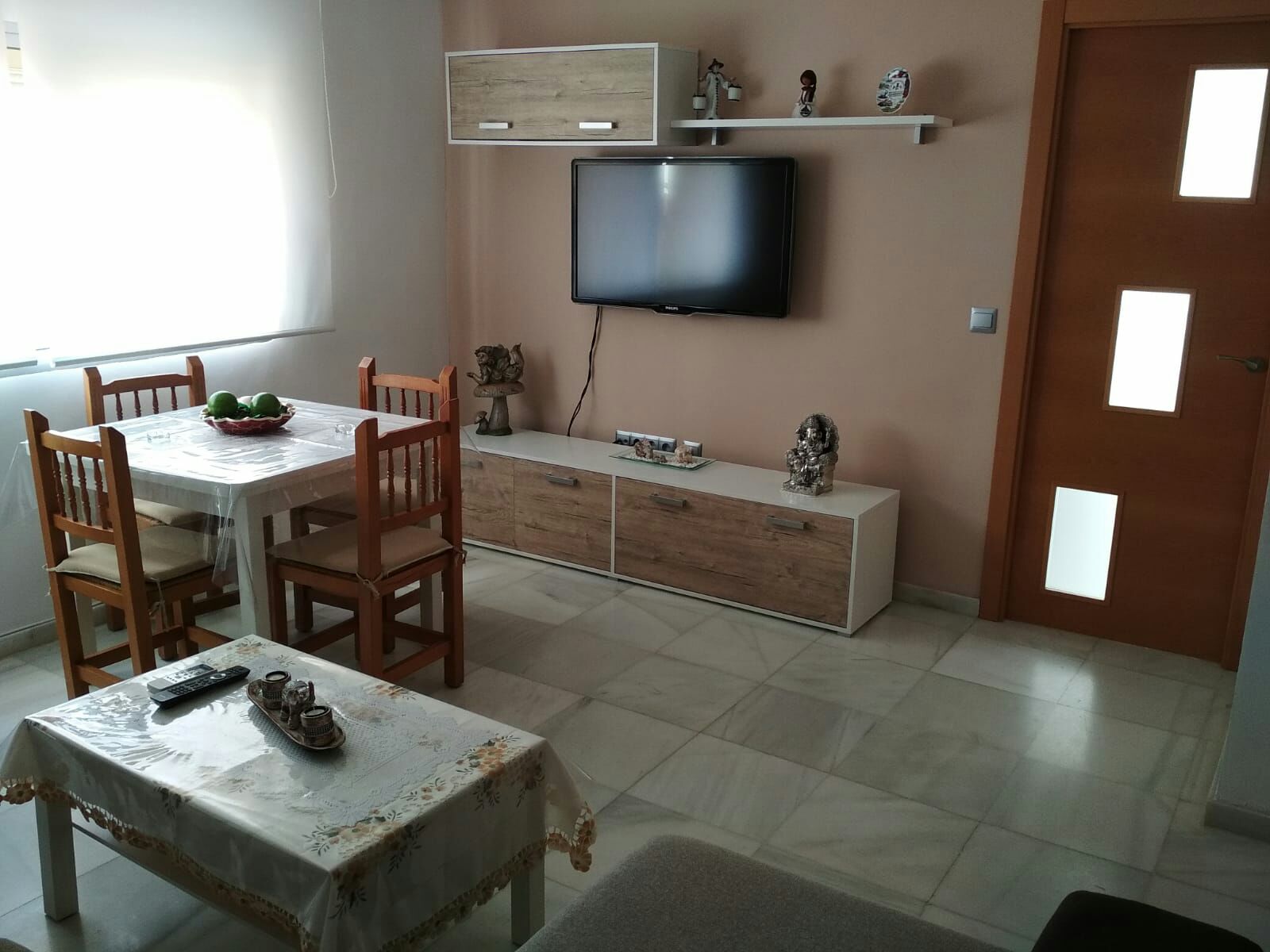 Full apartment 200 m from the beach