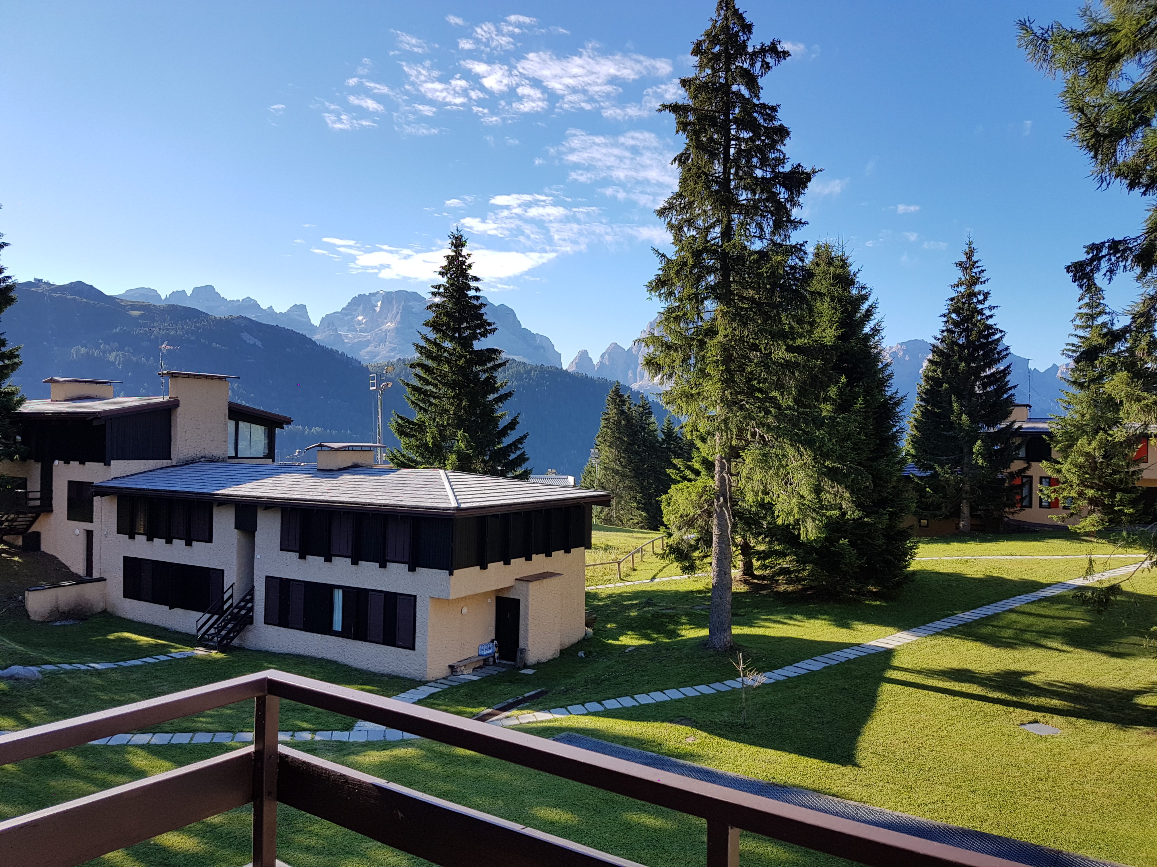 Cottages Patascoss on the ski slope