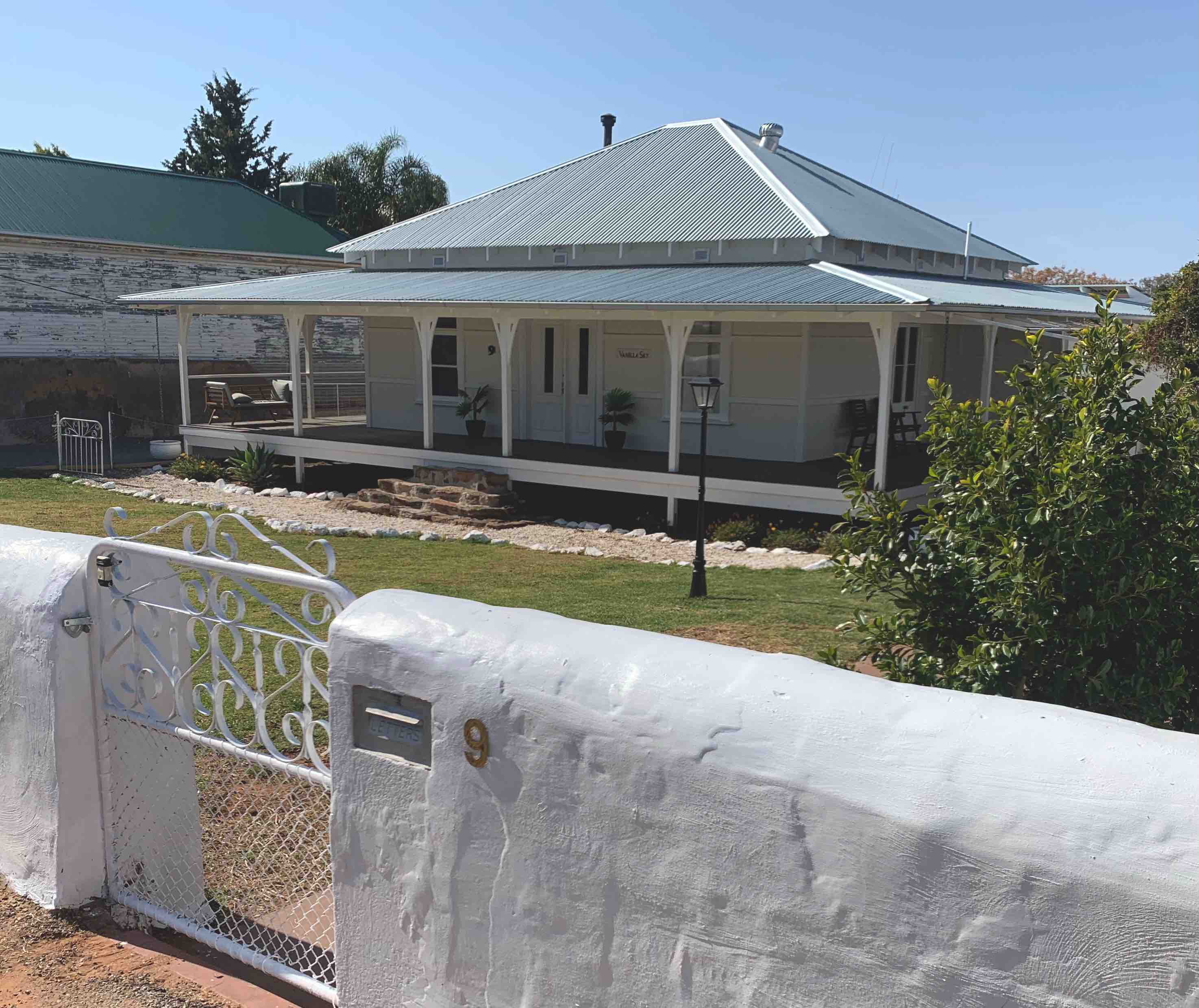 “Vanilla Sky”
Classic outback colonial home