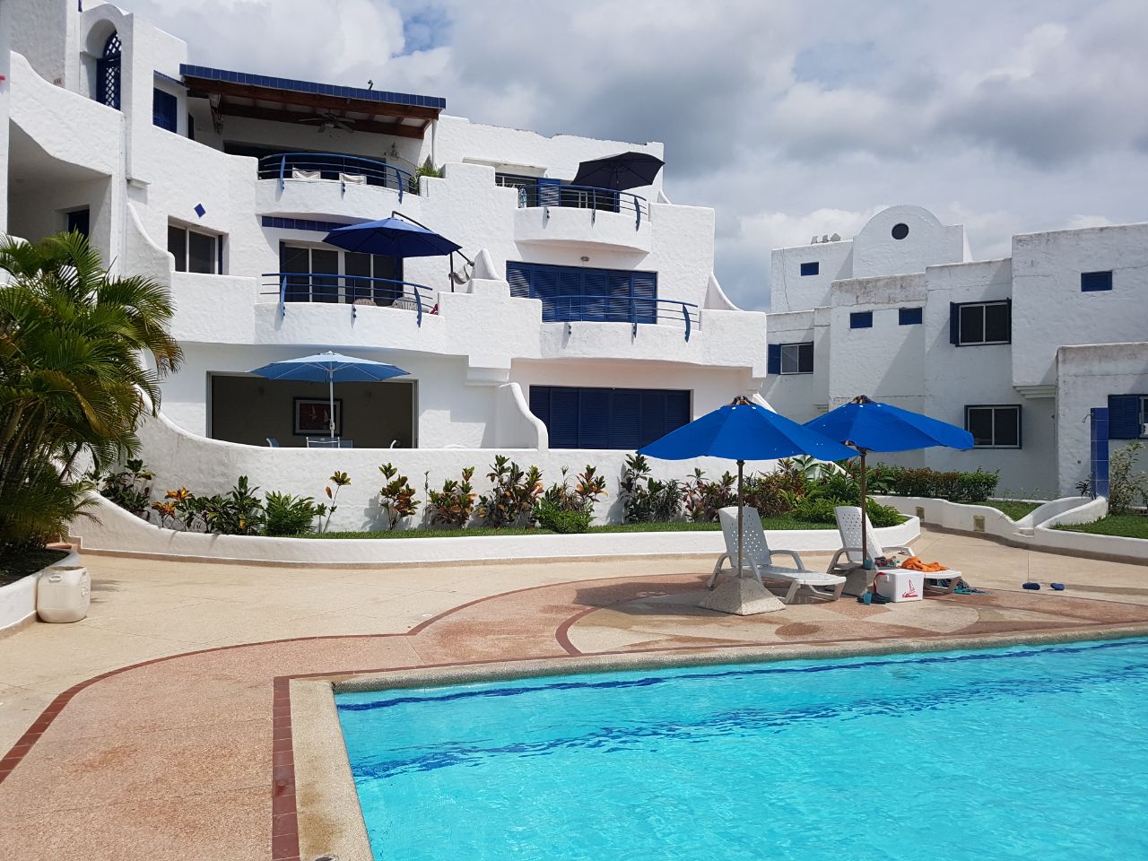 Great located in Casablanca 2 min walk to beach