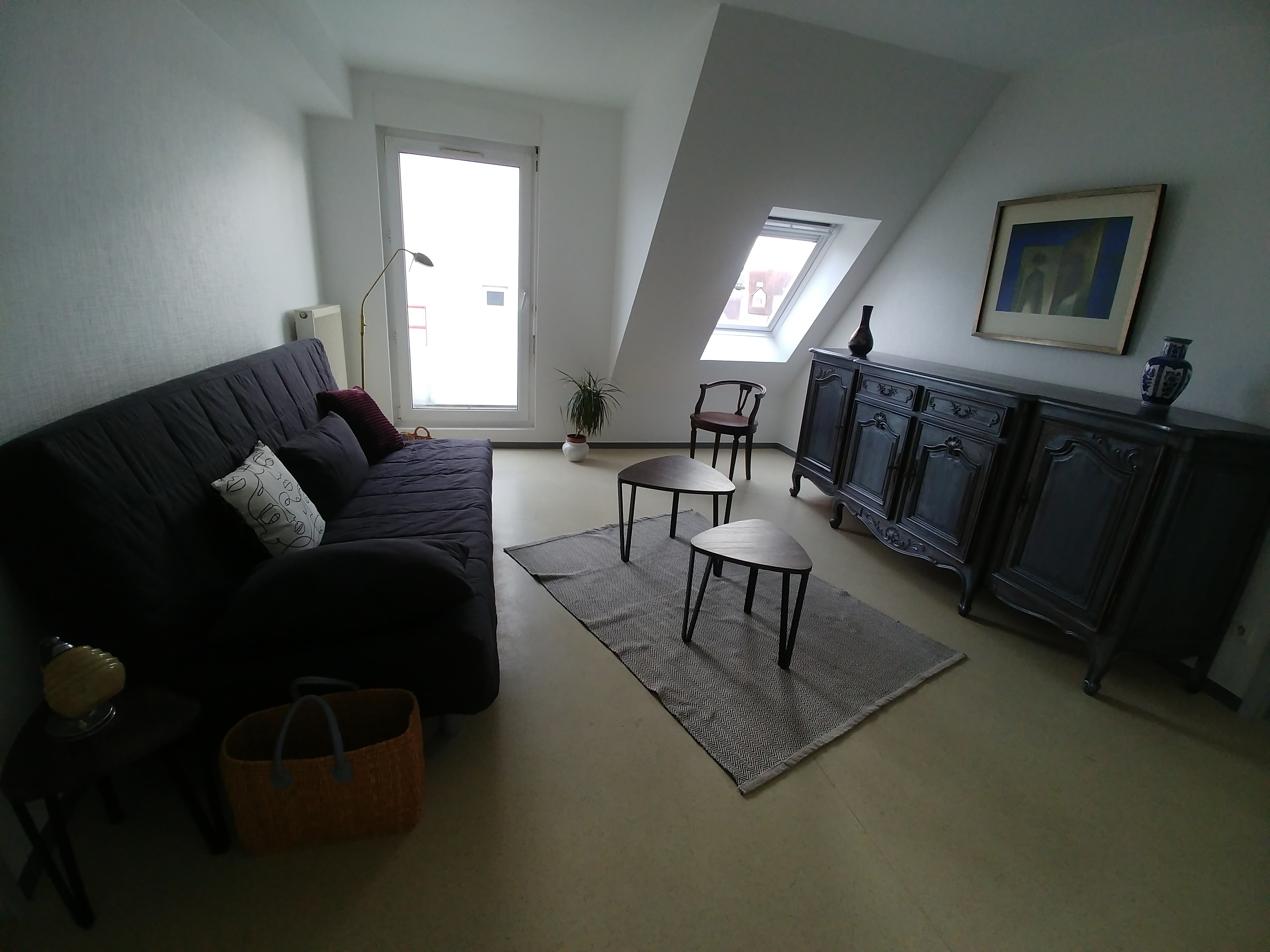 Quiet 2 bright rooms in the city center
