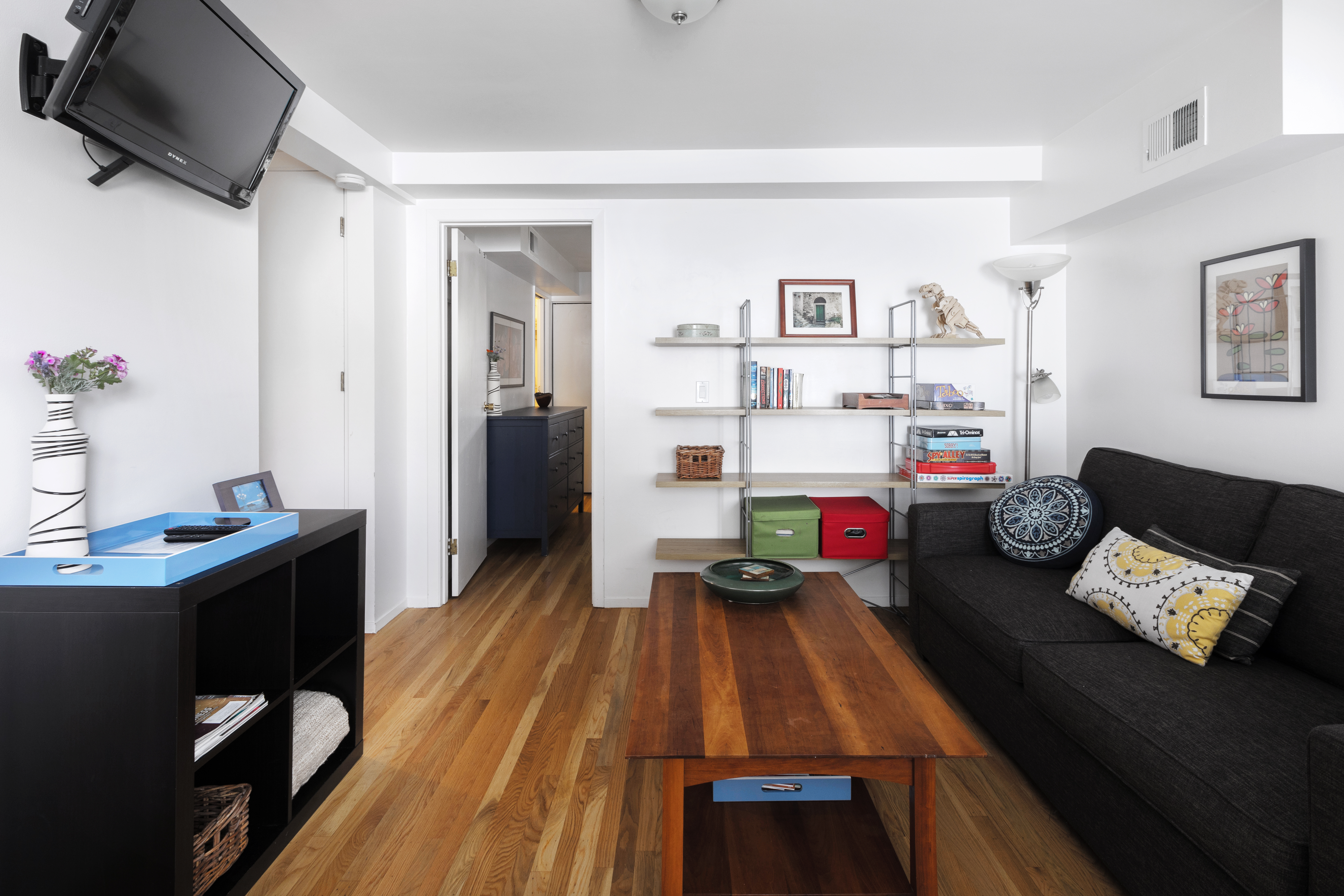 Private, modern Central Sunset suite