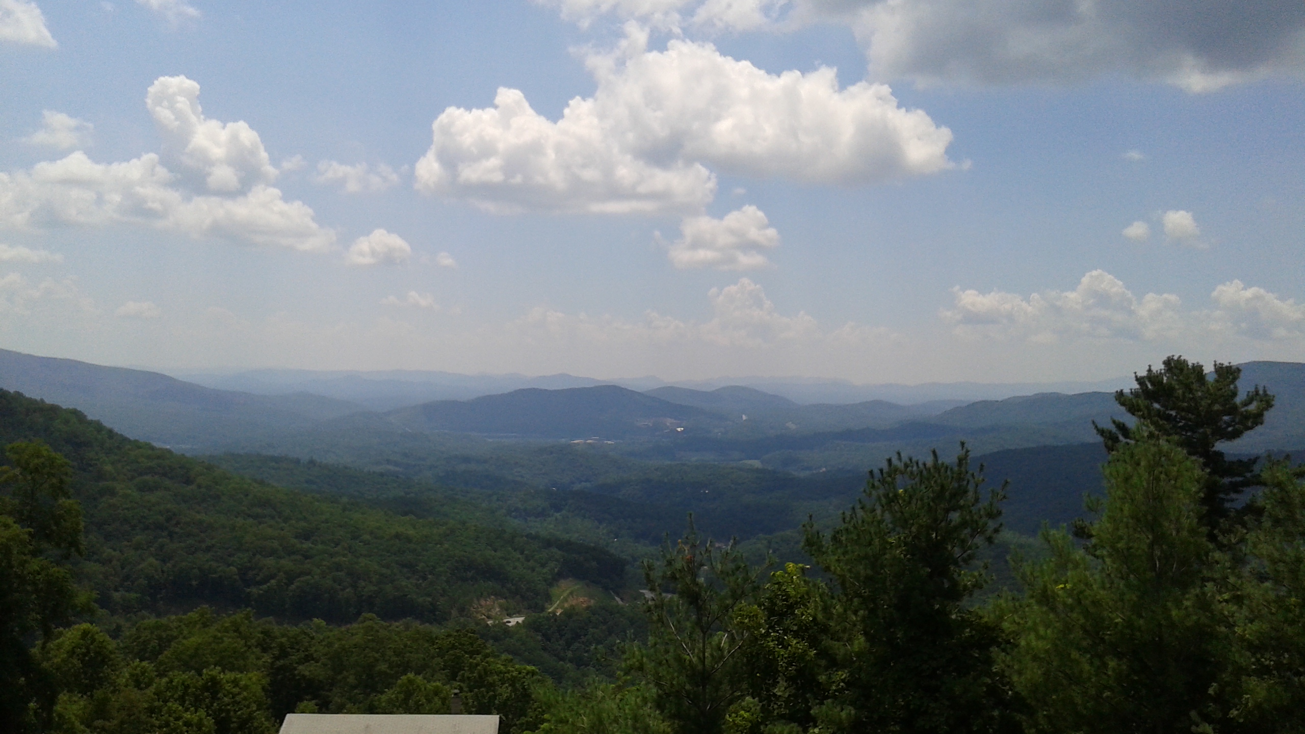 Creekside Retreat Cattail Creek Cabins for Rent in Burnsville, North