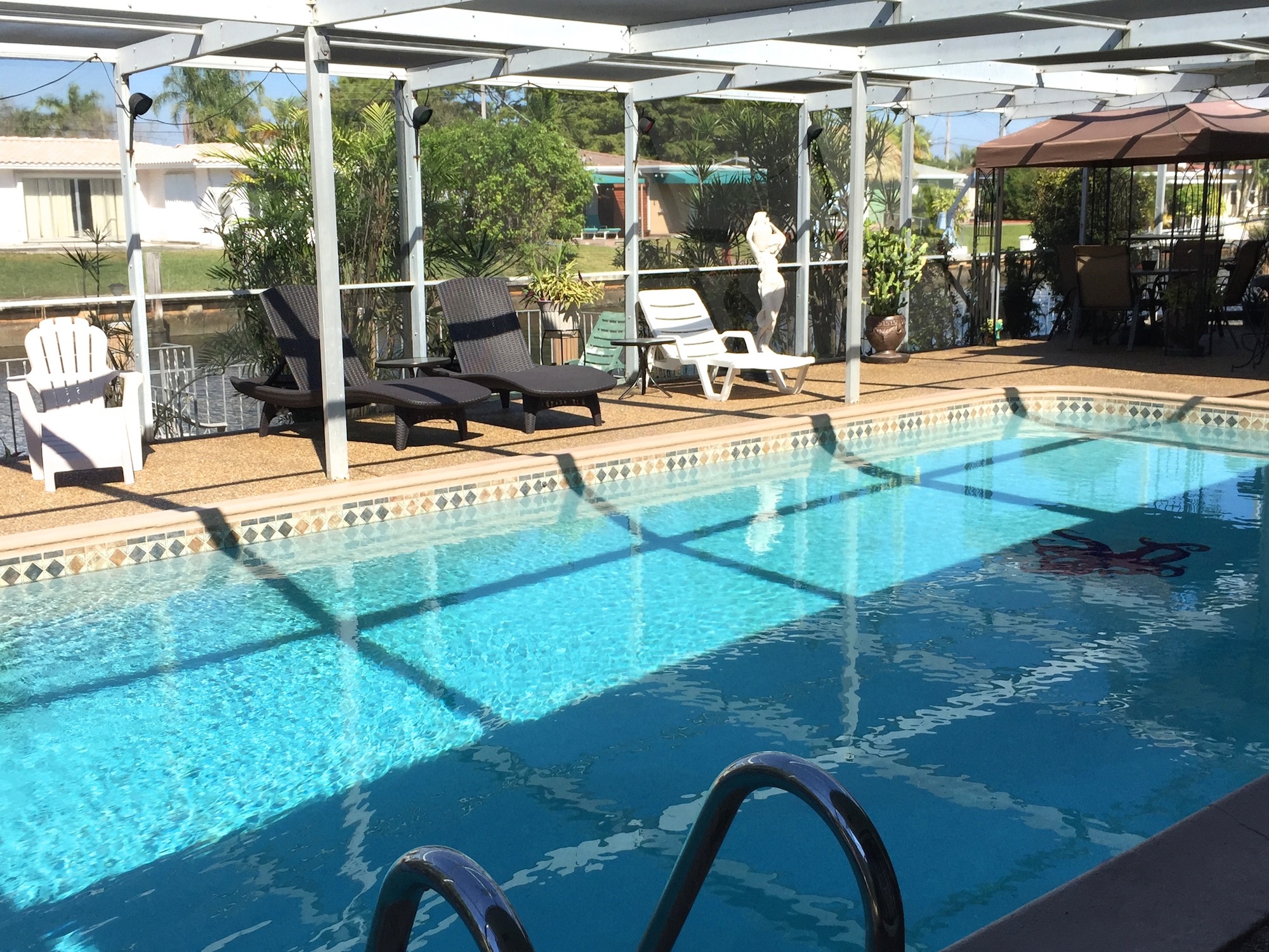 Beautiful Water Front House w/ Pool in Pompano Beach, Broward County