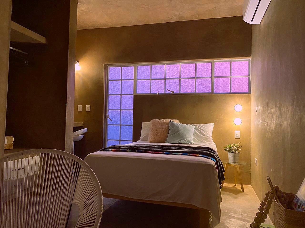 AGUA CALIENTE |  Desert view apartments