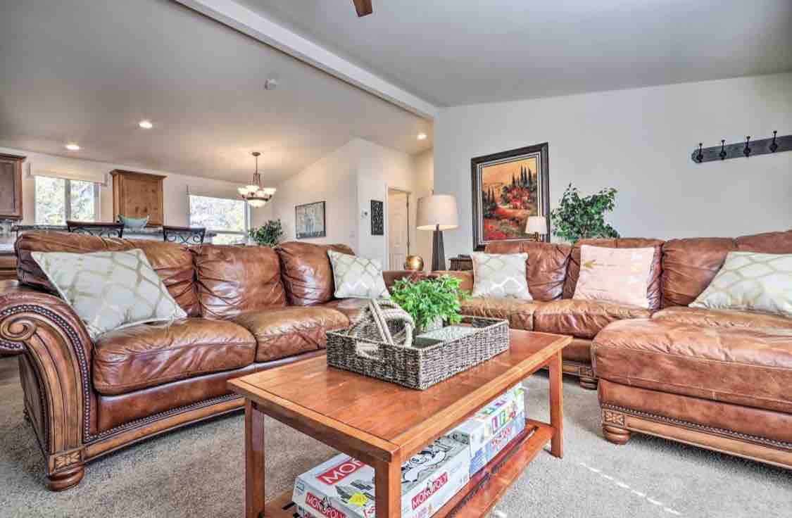 Relaxing, NEW Cabin in the Pines! Cabins for Rent in HeberOvergaard