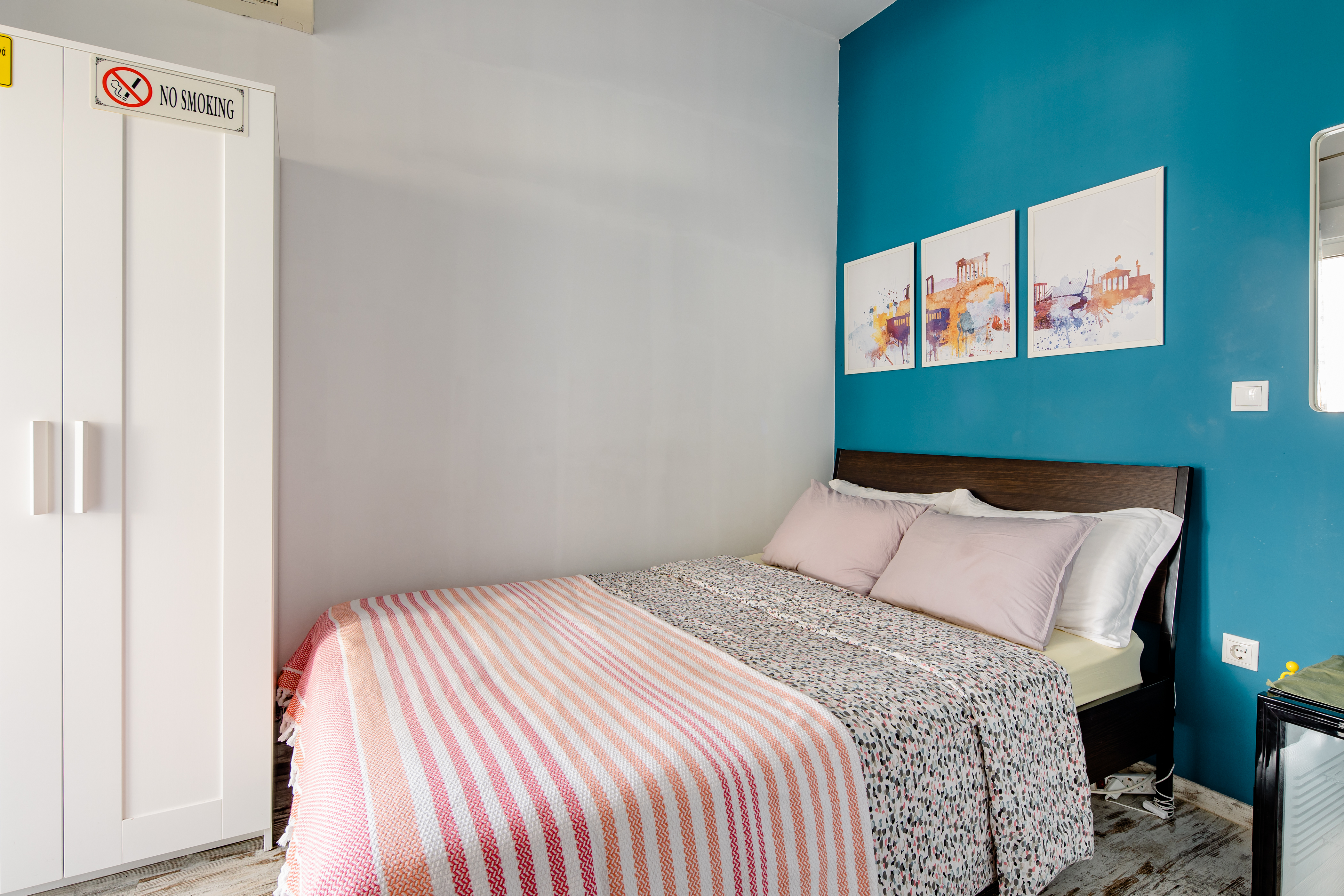 Private Room in Modern Penthouse Acropolis VIEW R1