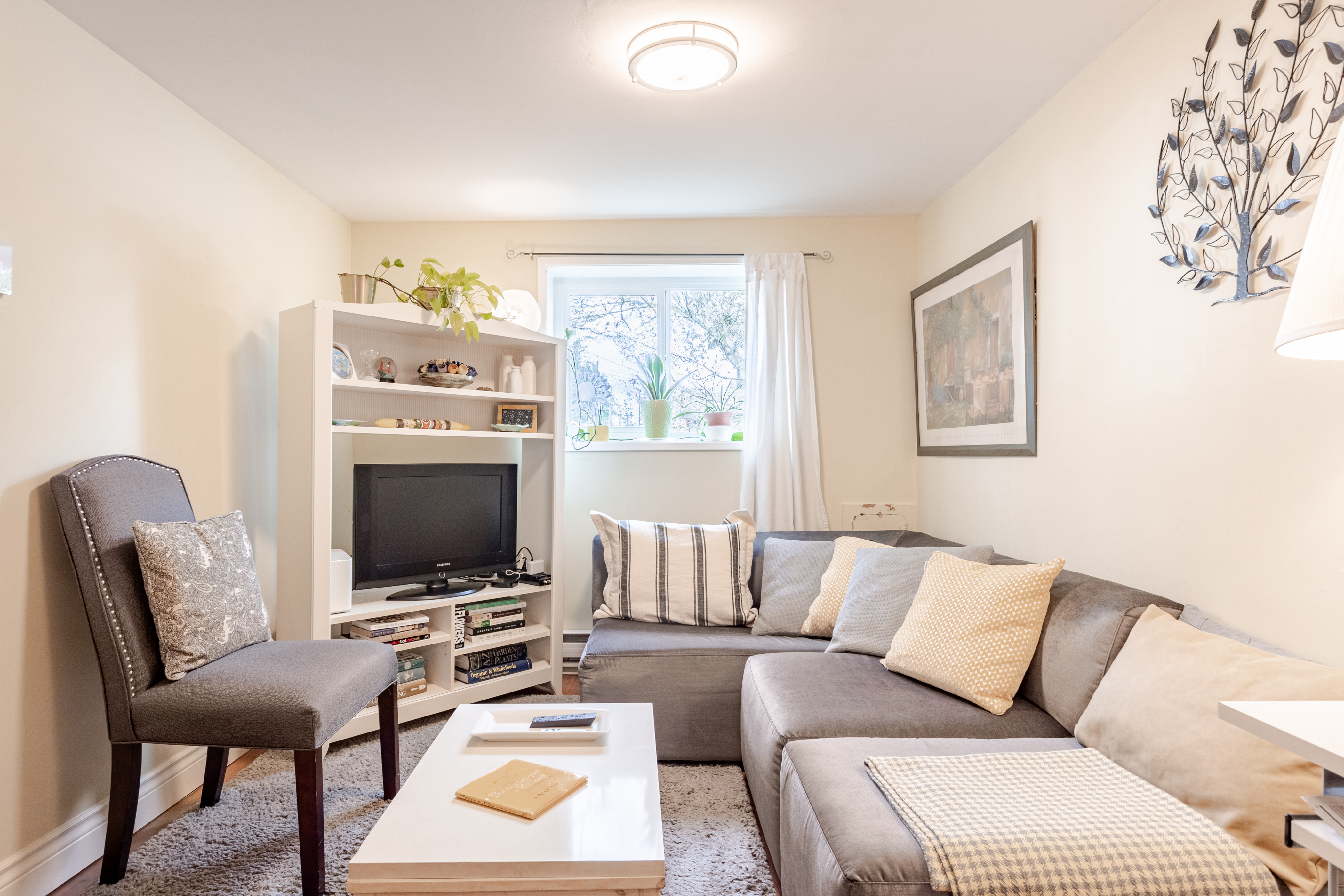 Main & King Garden Apartment