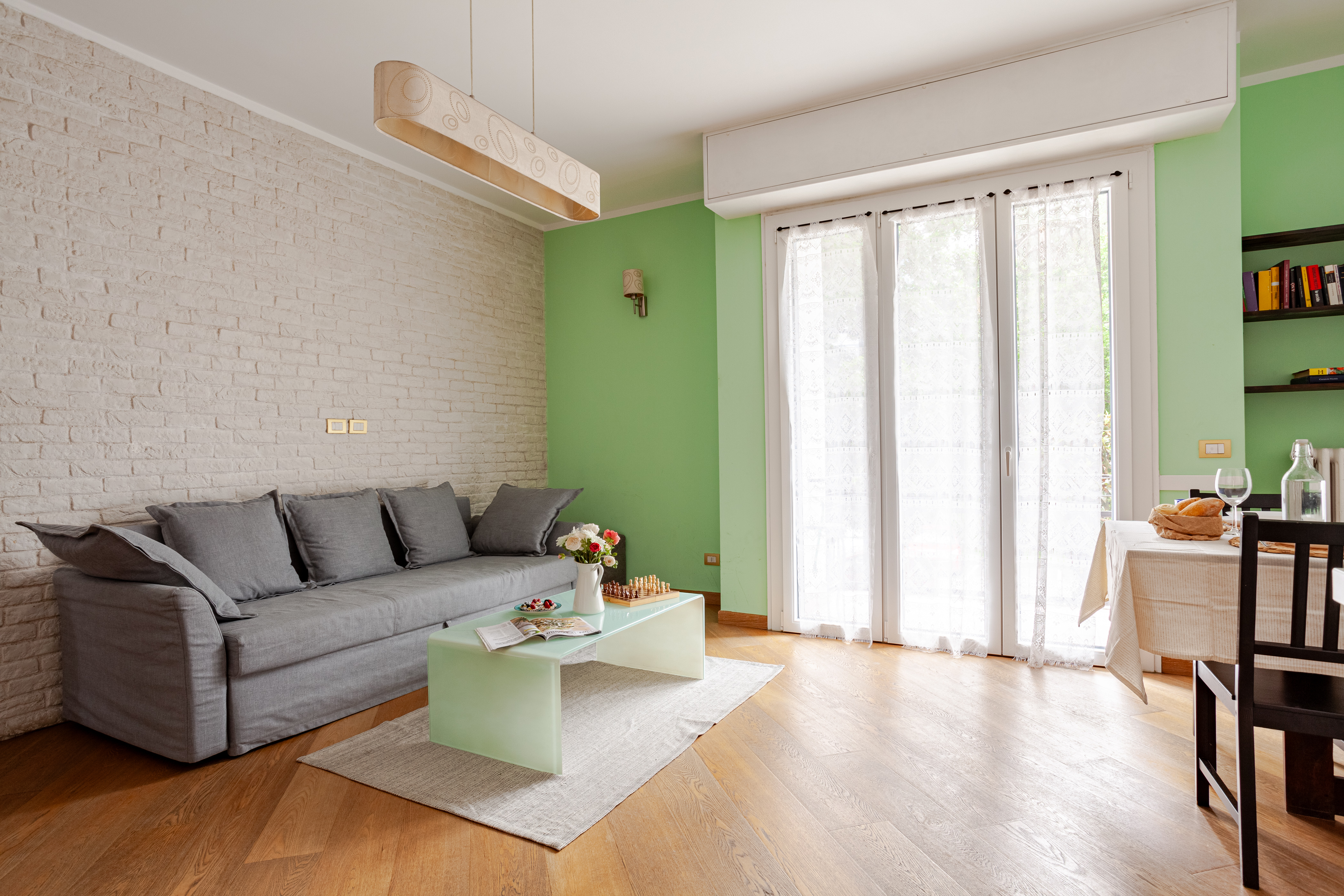 Kinga's apartment free parking 2 bedrooms + living