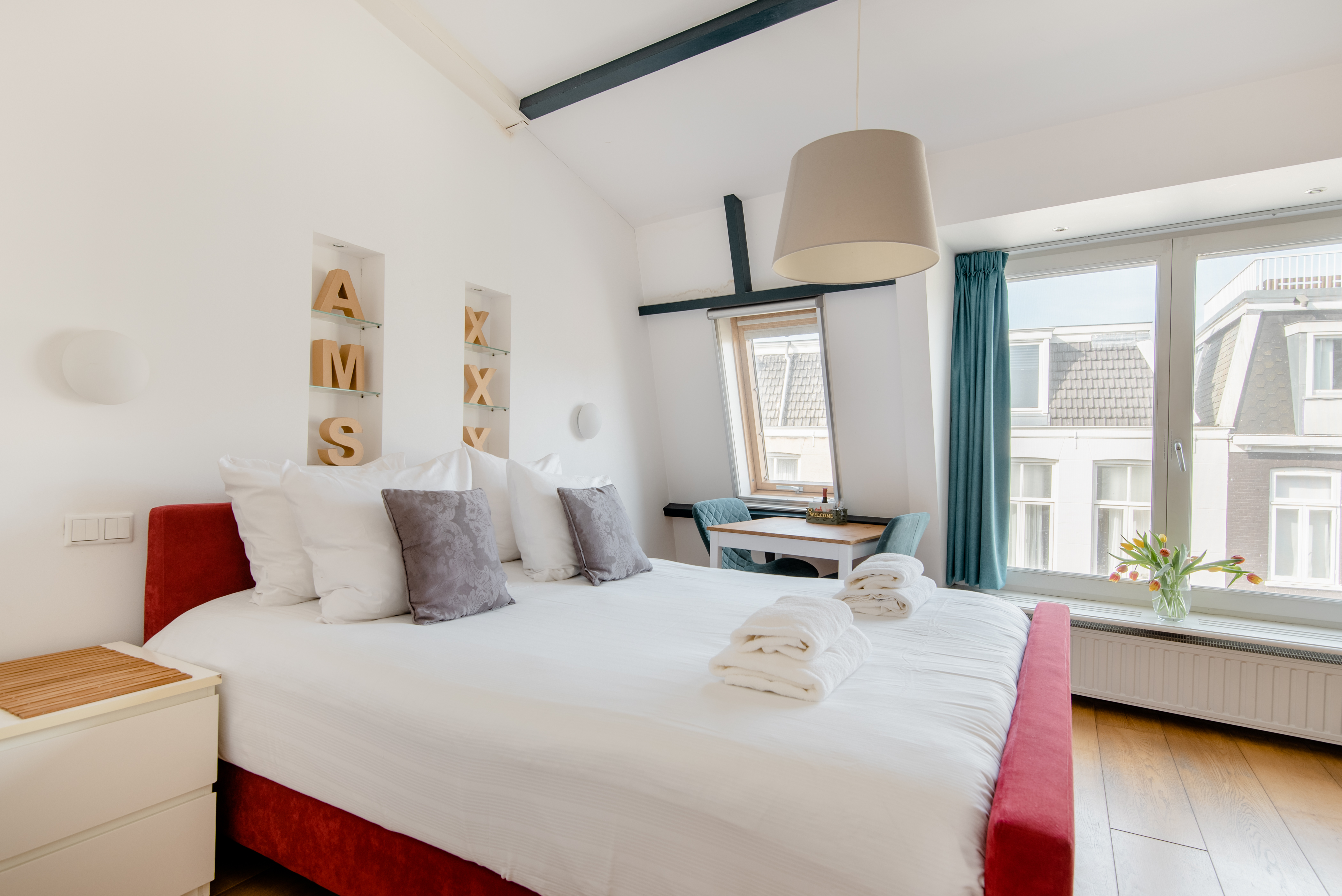 Private studio, luxurious bath | Centre & Canals