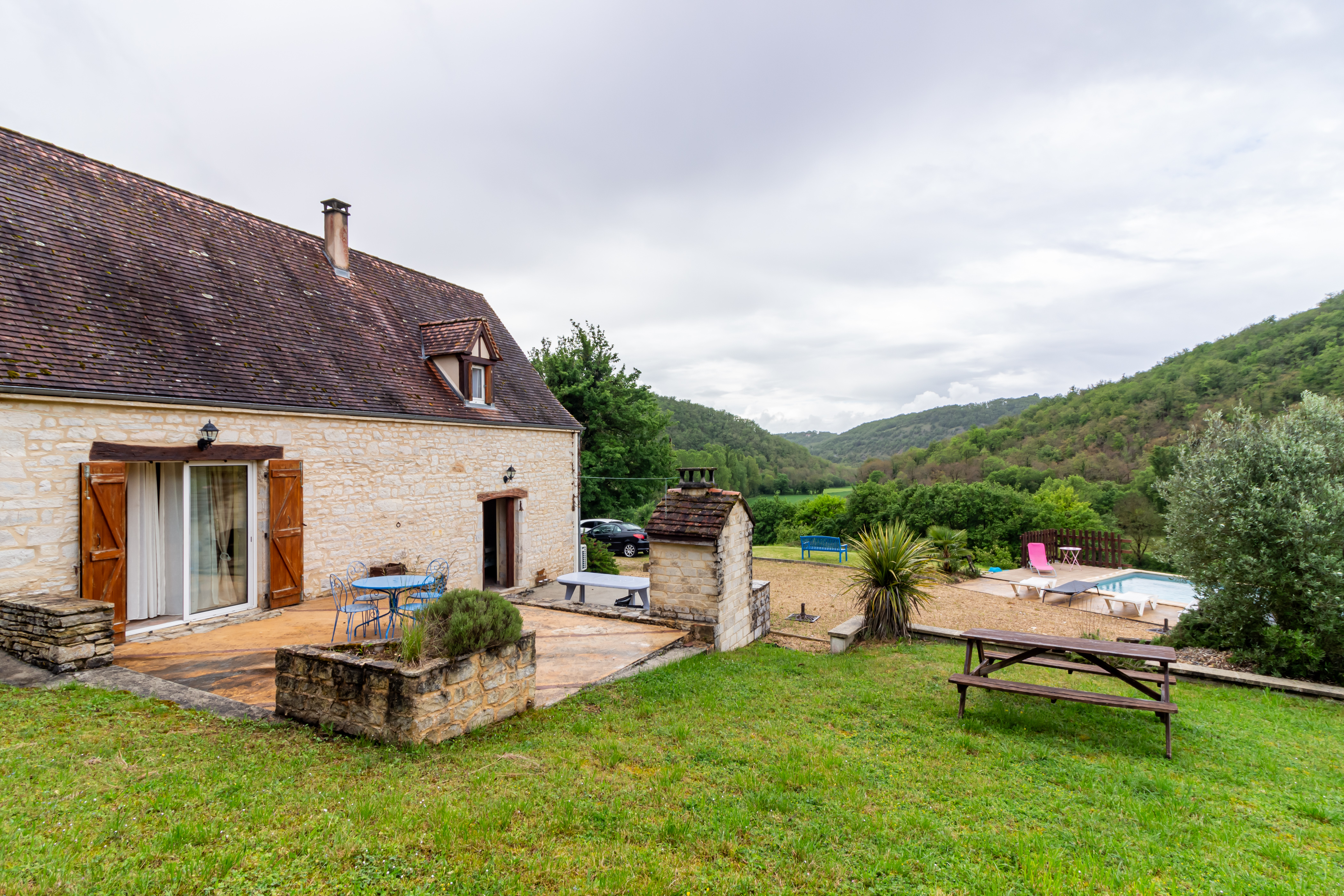 Le Grillou - typical and charming country house