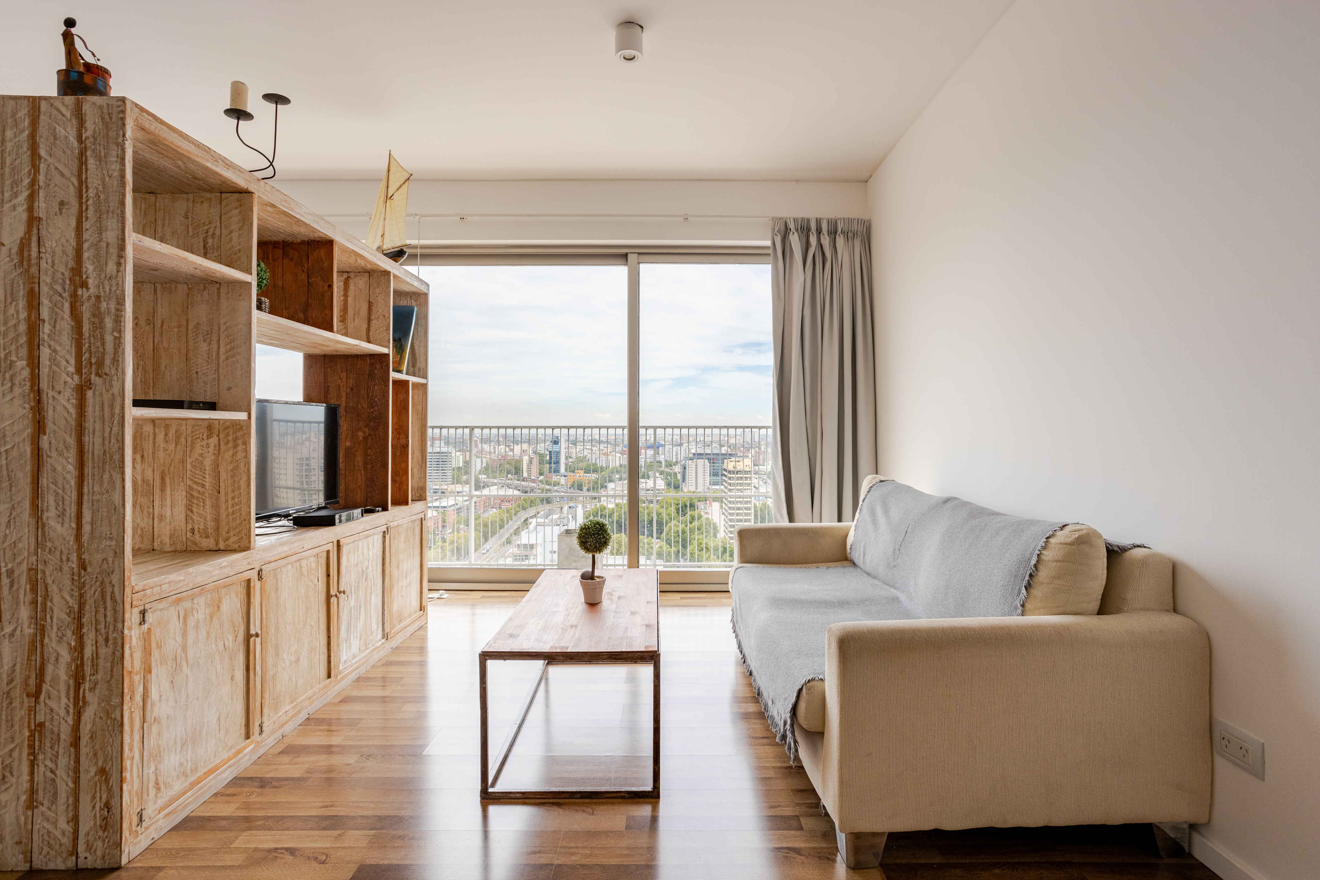 Sky-High Views in the Heart of the City