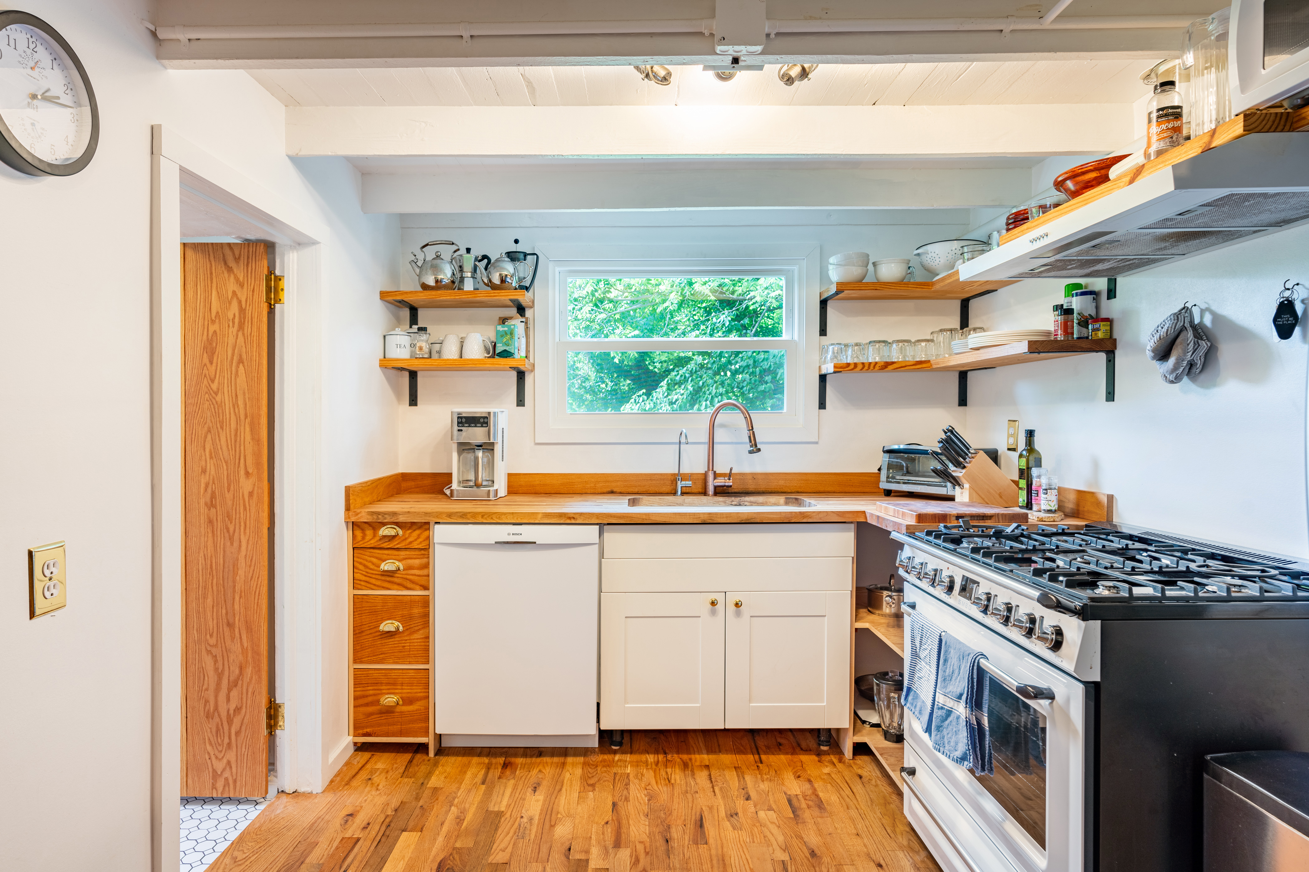Liberty Cottage in 28803, Asheville