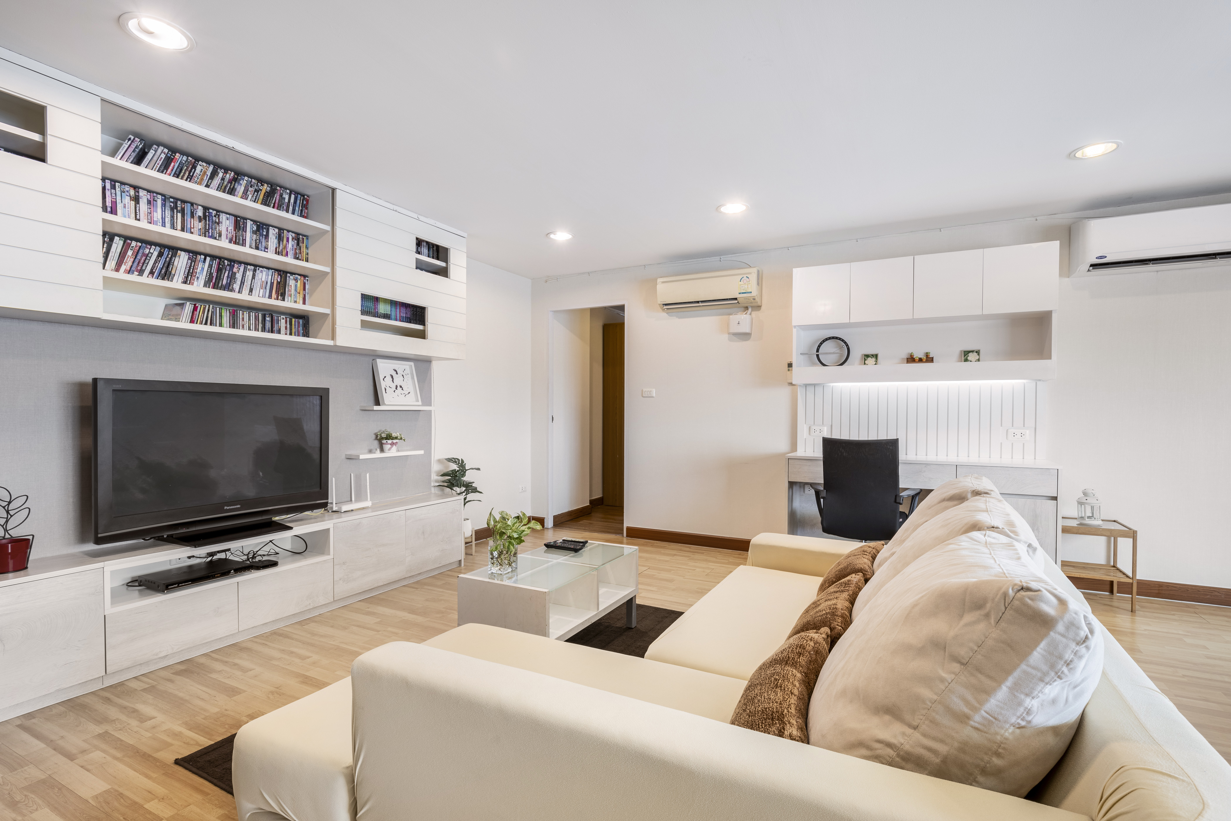 100sqm 2BR • Easy DMK Access • Near SRT Station in Chatu Chak, Bangkok