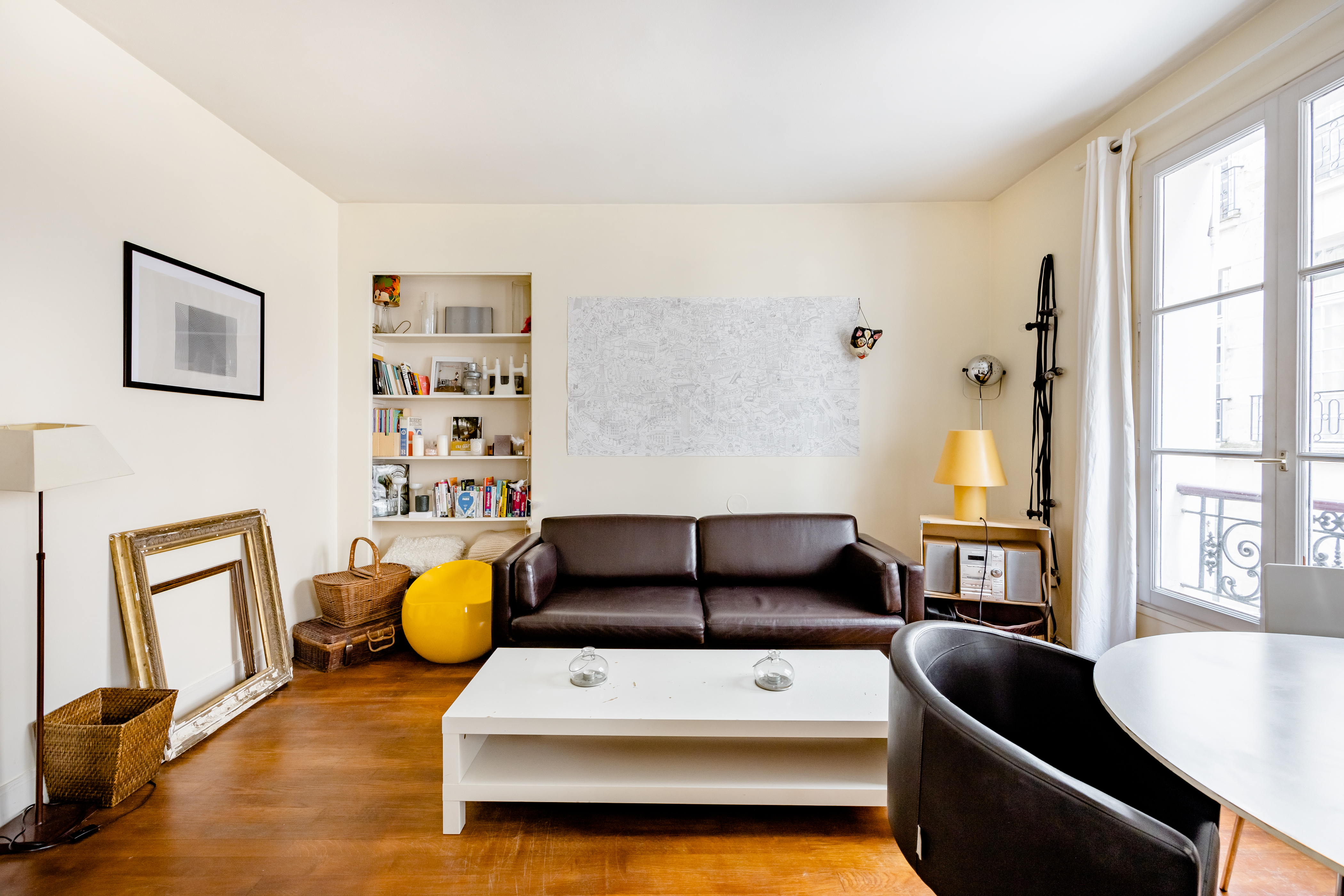 Appartment on island, center paris (bed&breakfast)
