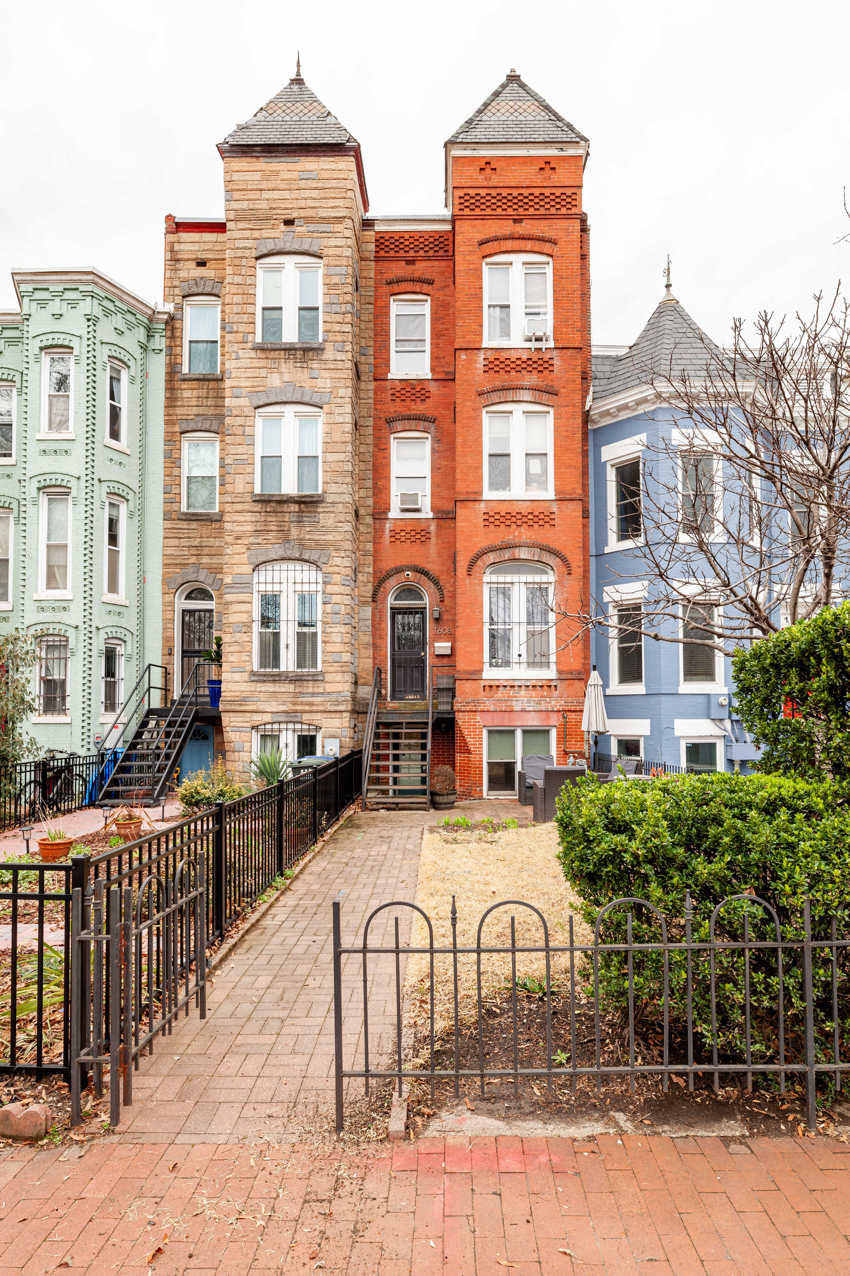 Private row house apartment nestled in Shaw in Shaw, Logan Circle, Washington Dc