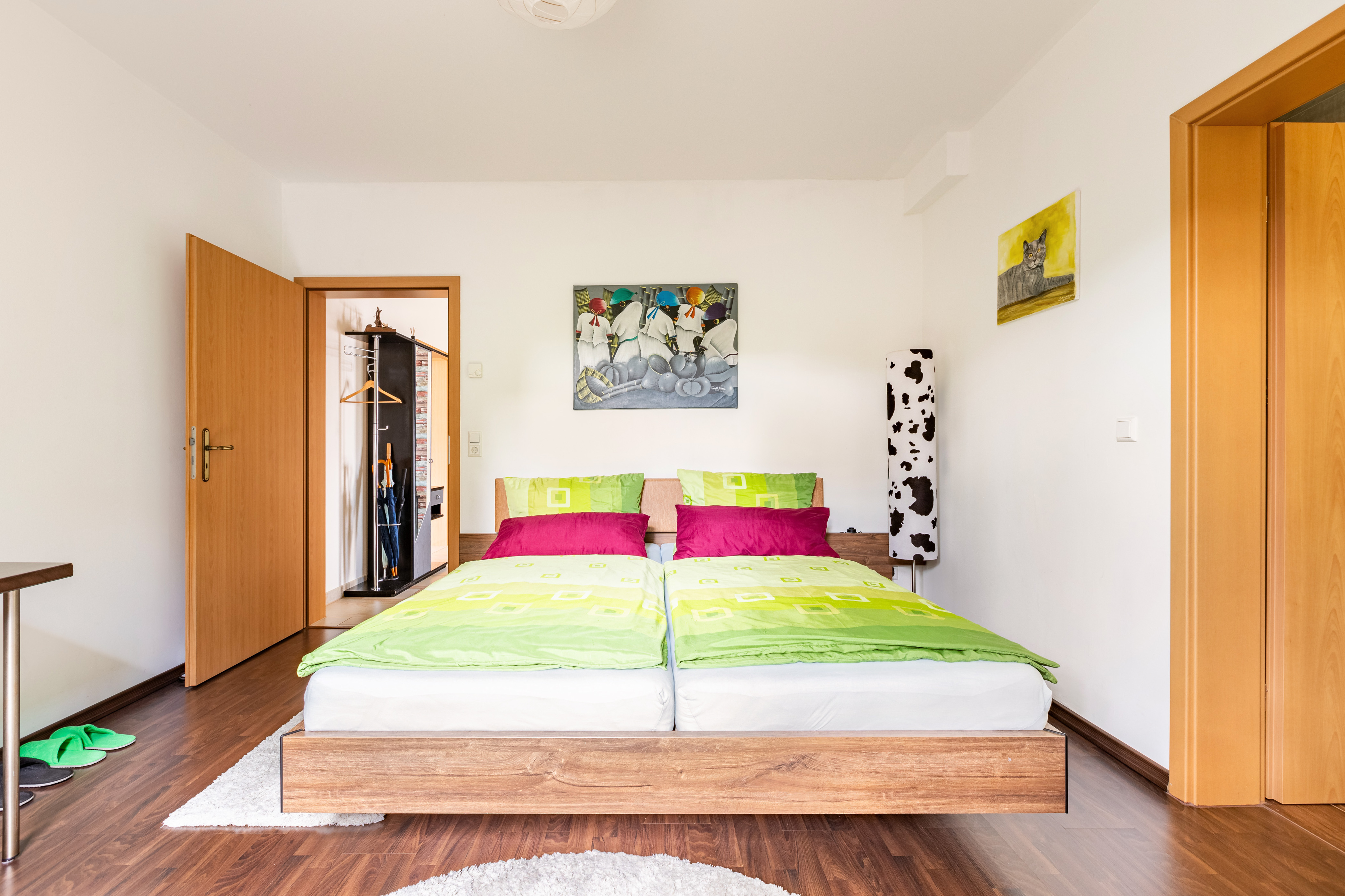 schönes Zimmer mit privatem Bad