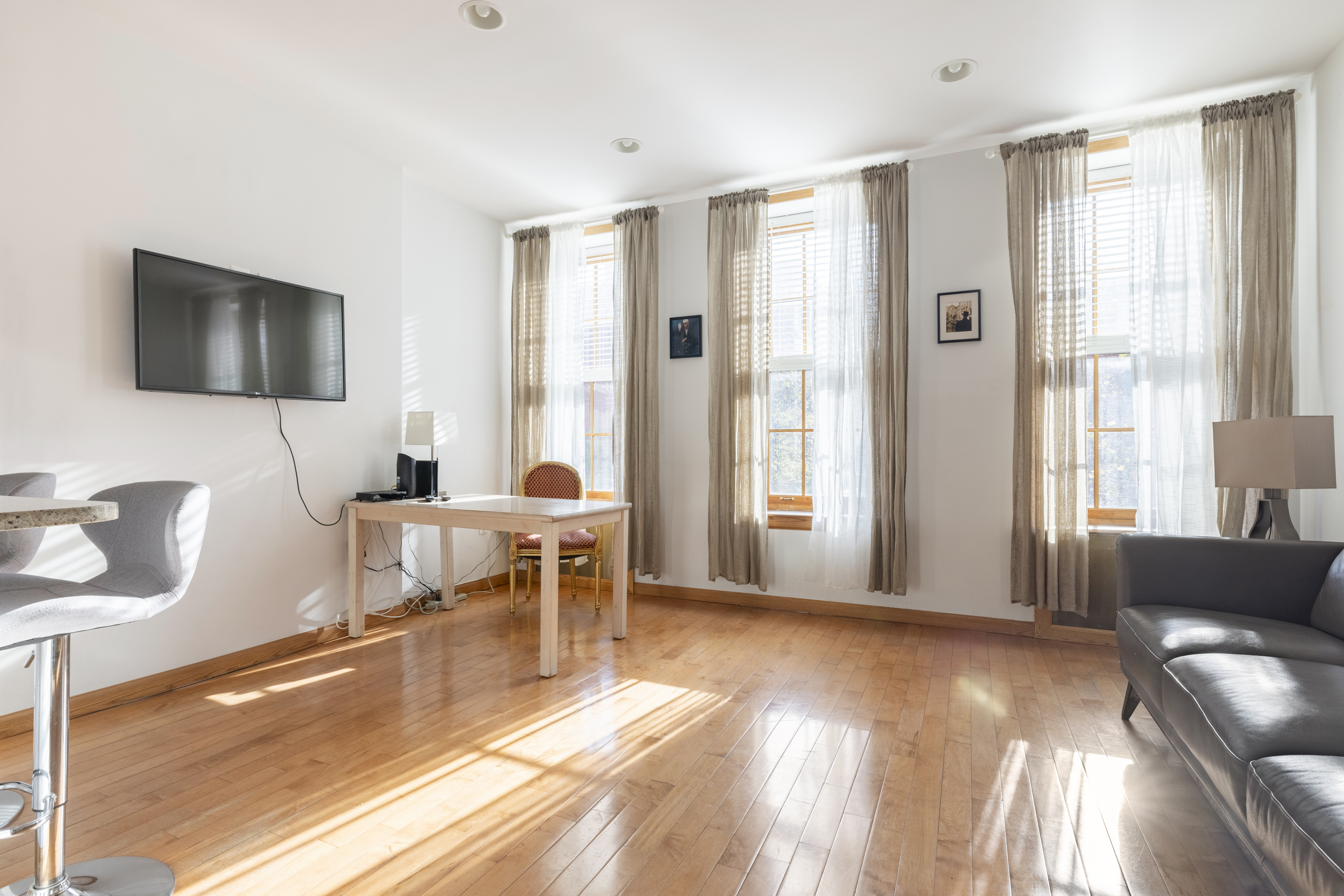 Monthly Apartment Rental in East Harlem, New York City