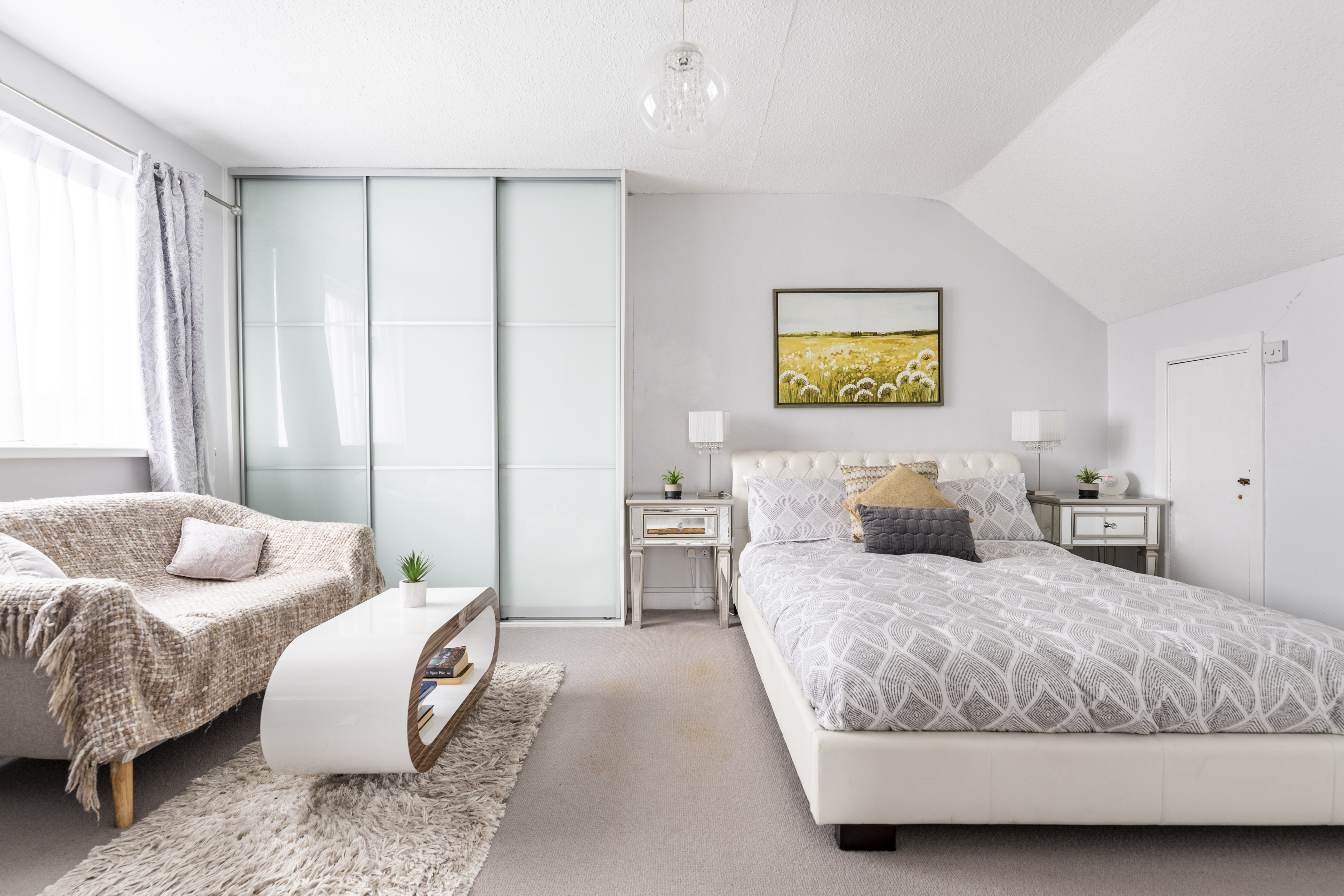 Modern suite in the heart of Donnybrook