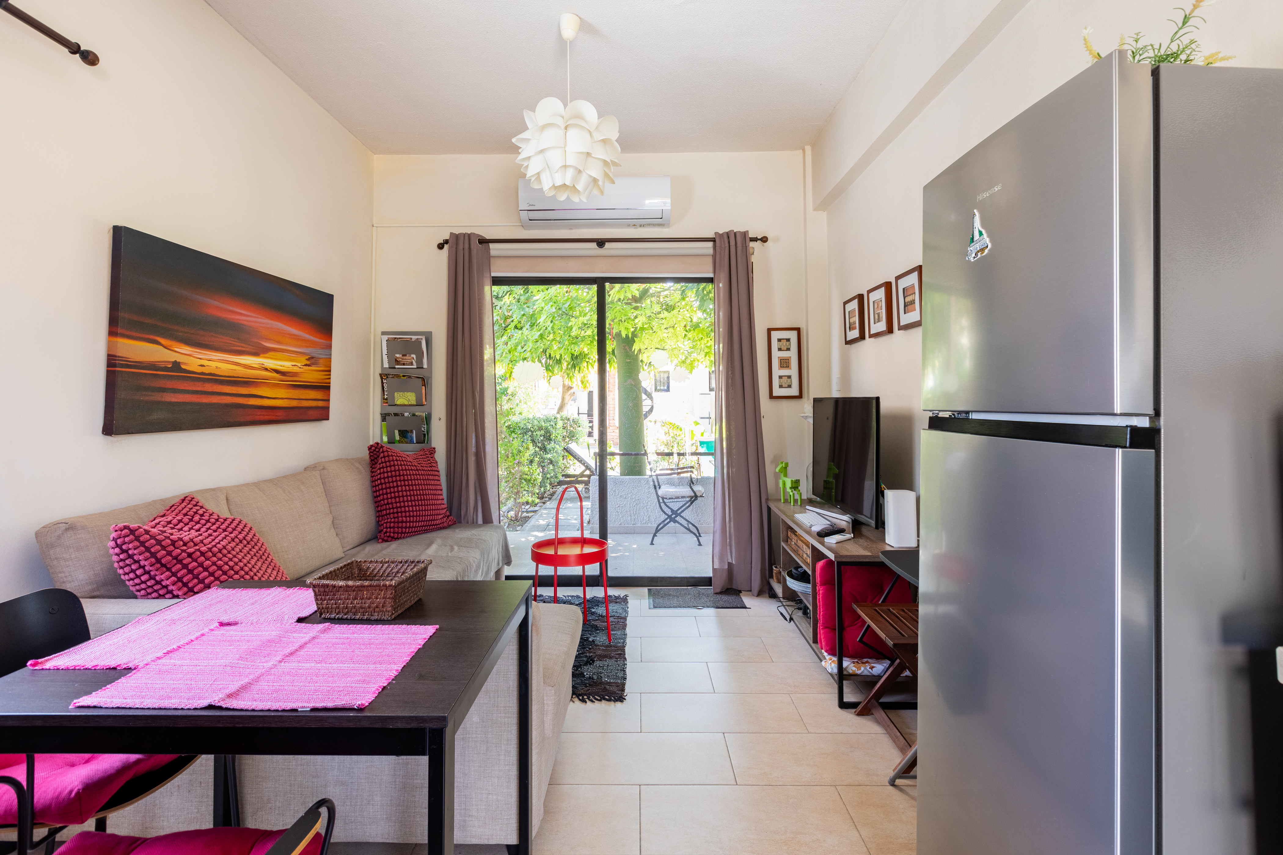 Near the beach🏖️ Apartment with garden🌻.